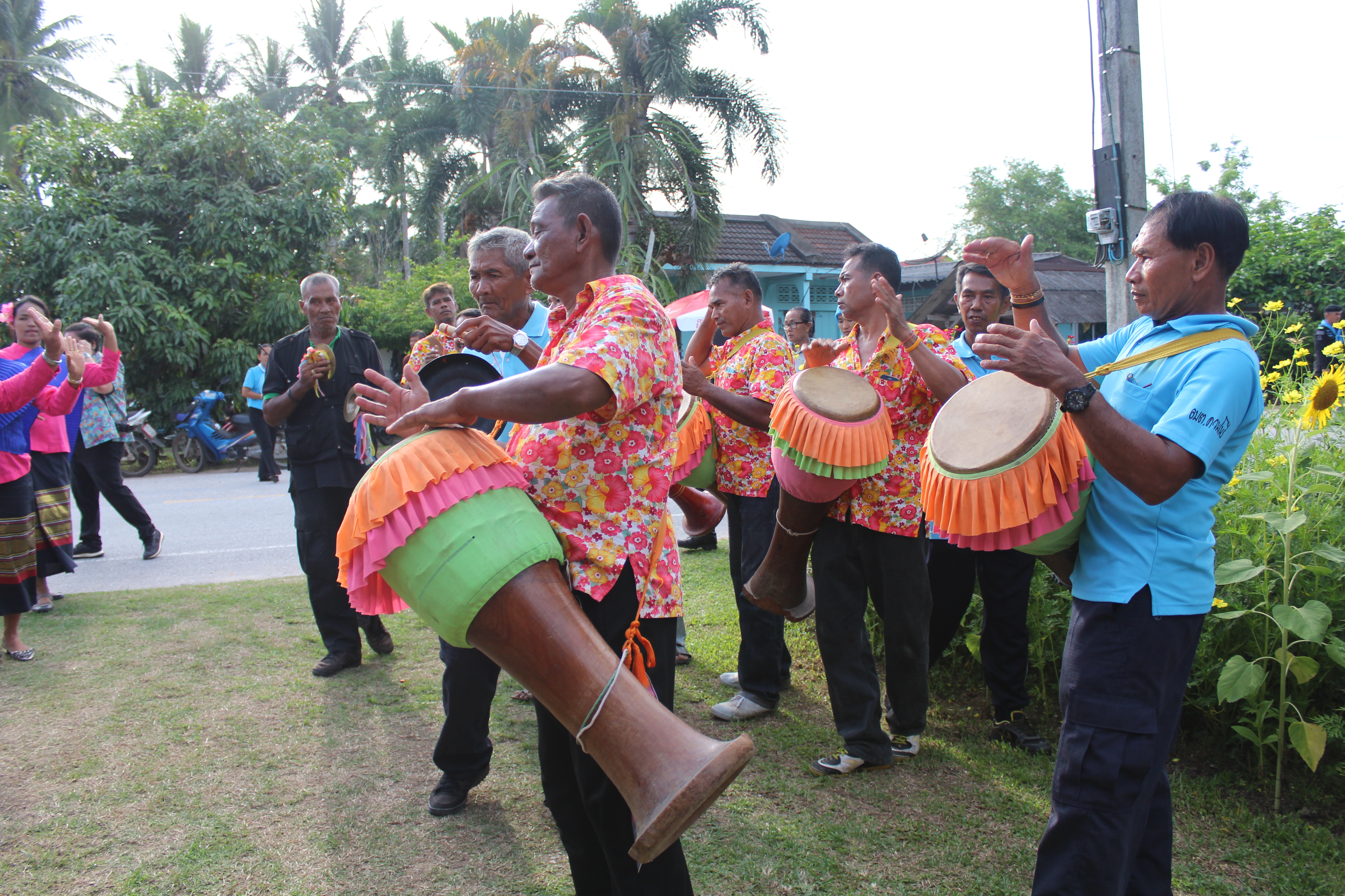 พช.ปัตตานี ลงพื้นที่ อ.โคกโพธิ์ เพื่อตรวจเยี่ยมผลการดำเนินงานฯ และคัดสรรพื้นที่เป้าหมายฯ ดีเด่น ปี 2561