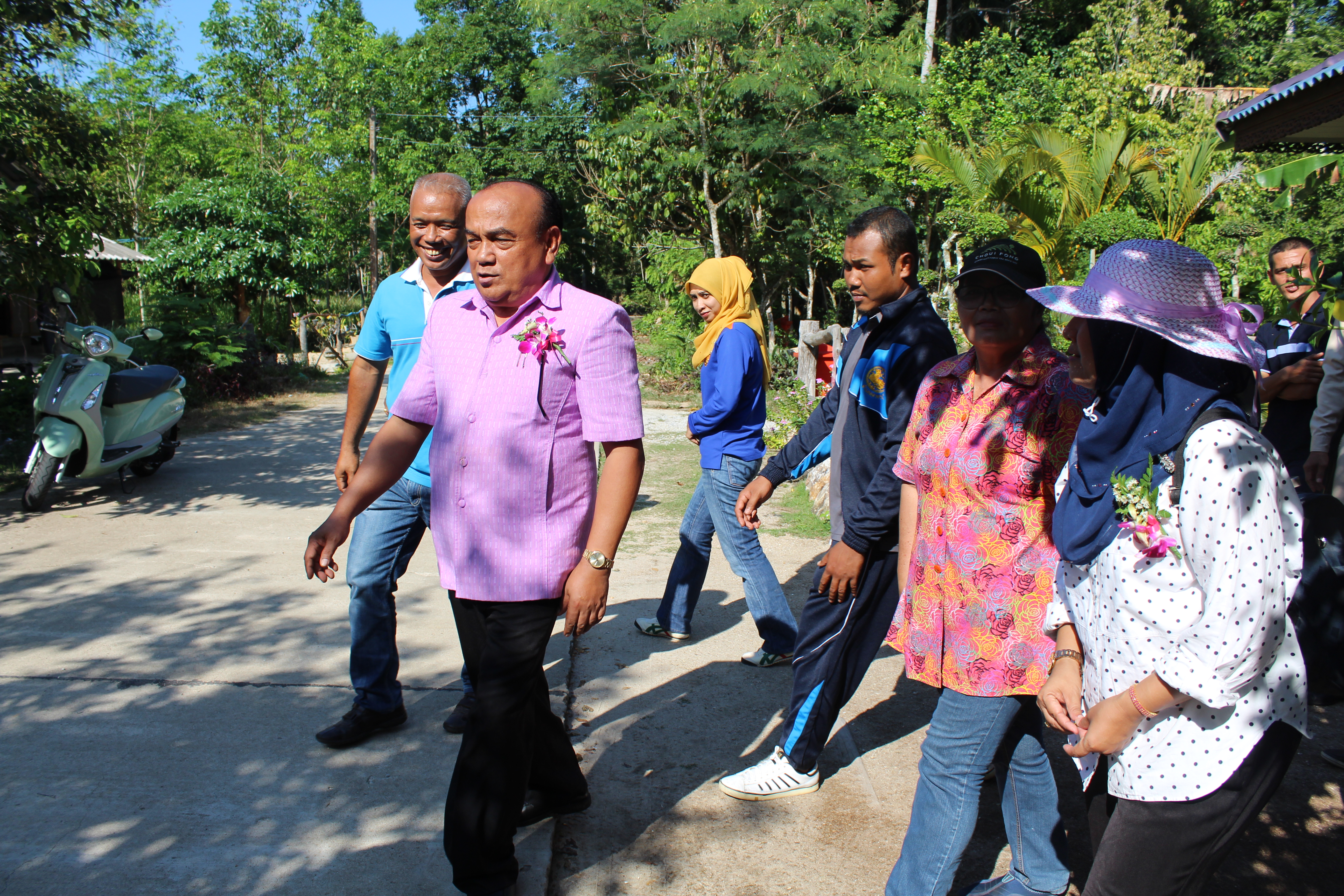 พช.ปัตตานี ลงพื้นที่ อ.สายบุรี เพื่อตรวจเยี่ยมผลการดำเนินงานฯ และคัดสรรพื้นที่เป้าหมายฯ ดีเด่น ปี 2561