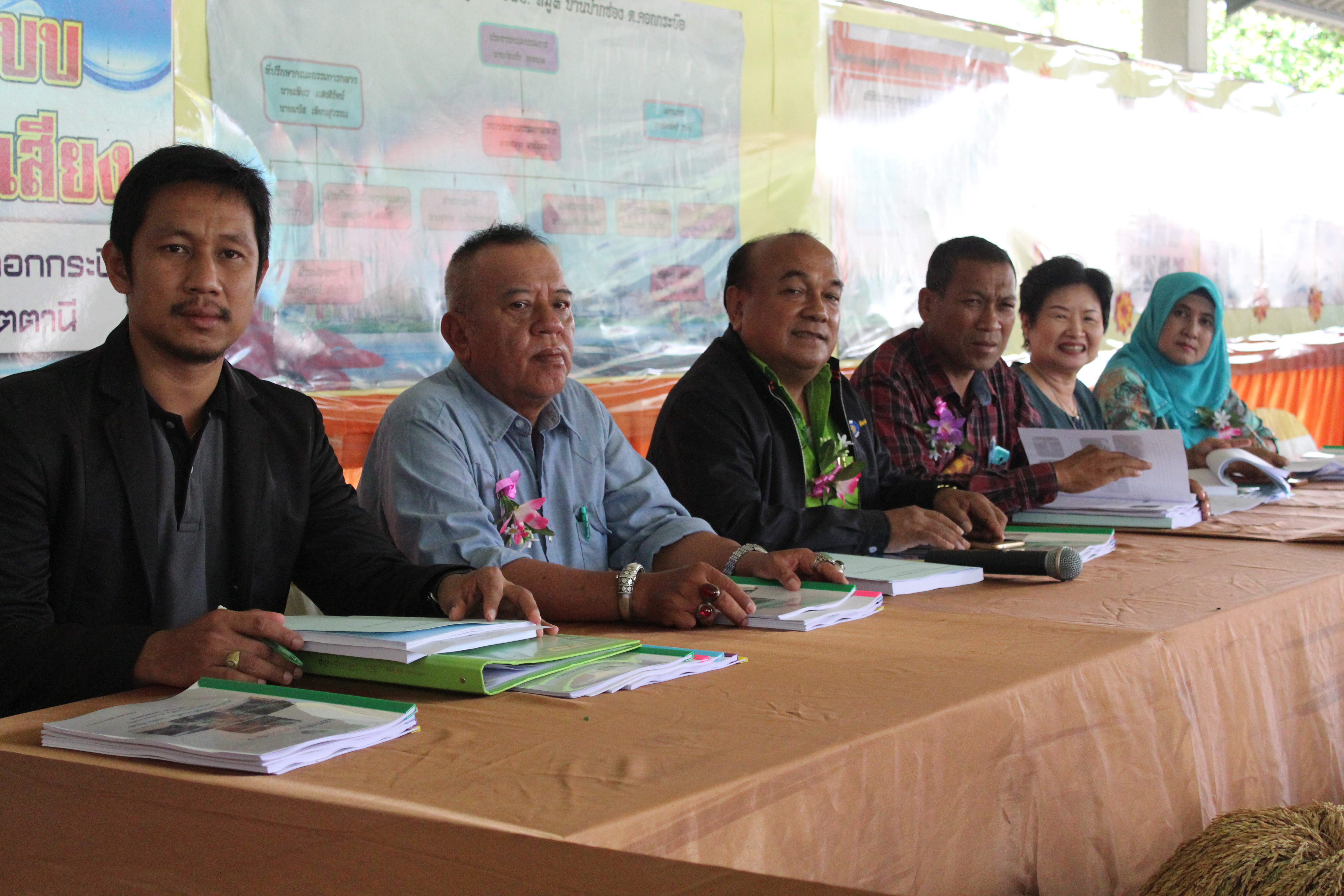 พช.ปัตตานี ลงพื้นที่ อ.ปะนาเระ เพื่อตรวจเยี่ยมผลการดำเนินงานฯ และคัดสรรพื้นที่เป้าหมายฯ ดีเด่น ปี 2561