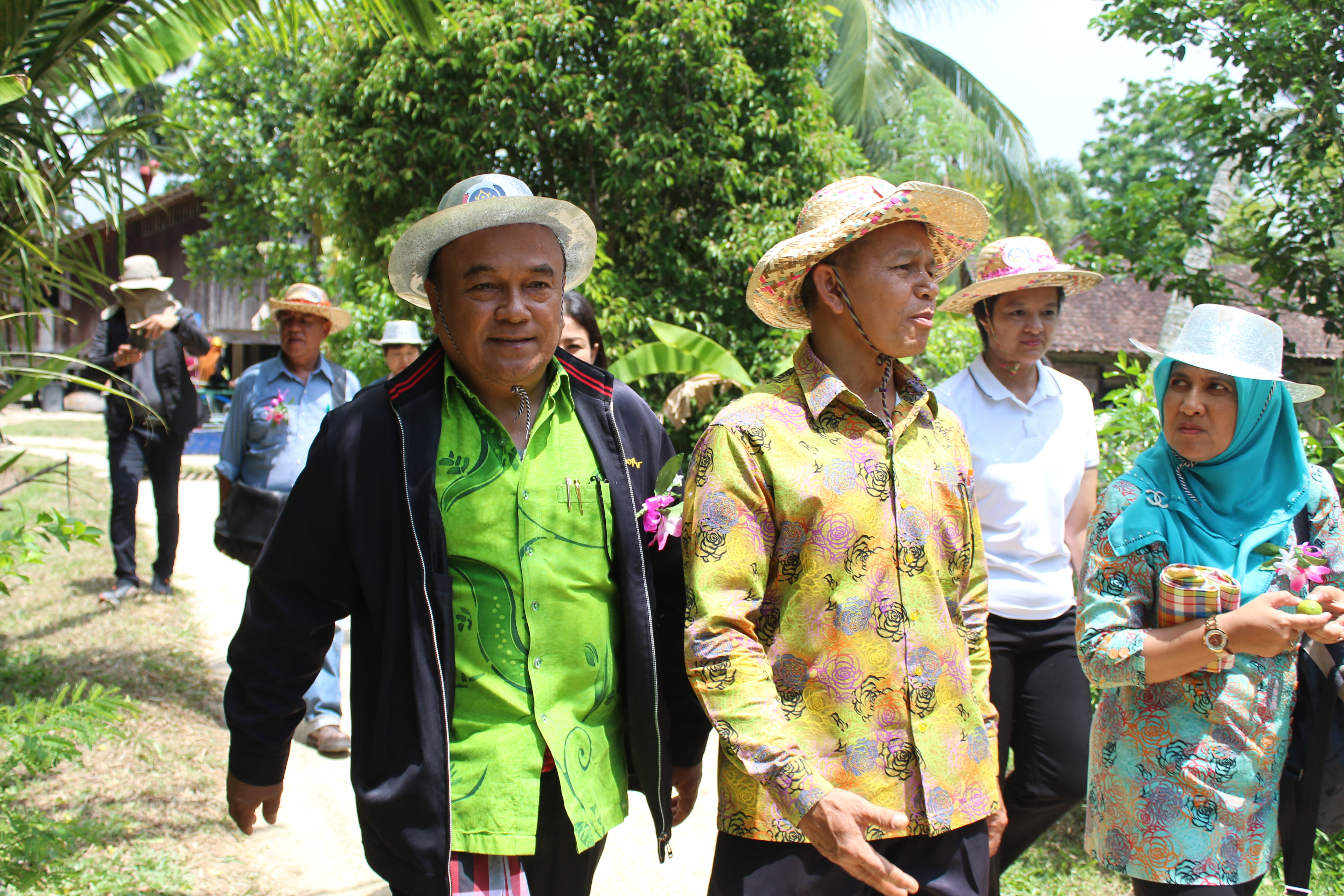 พช.ปัตตานี ลงพื้นที่ อ.ปะนาเระ เพื่อตรวจเยี่ยมผลการดำเนินงานฯ และคัดสรรพื้นที่เป้าหมายฯ ดีเด่น ปี 2561