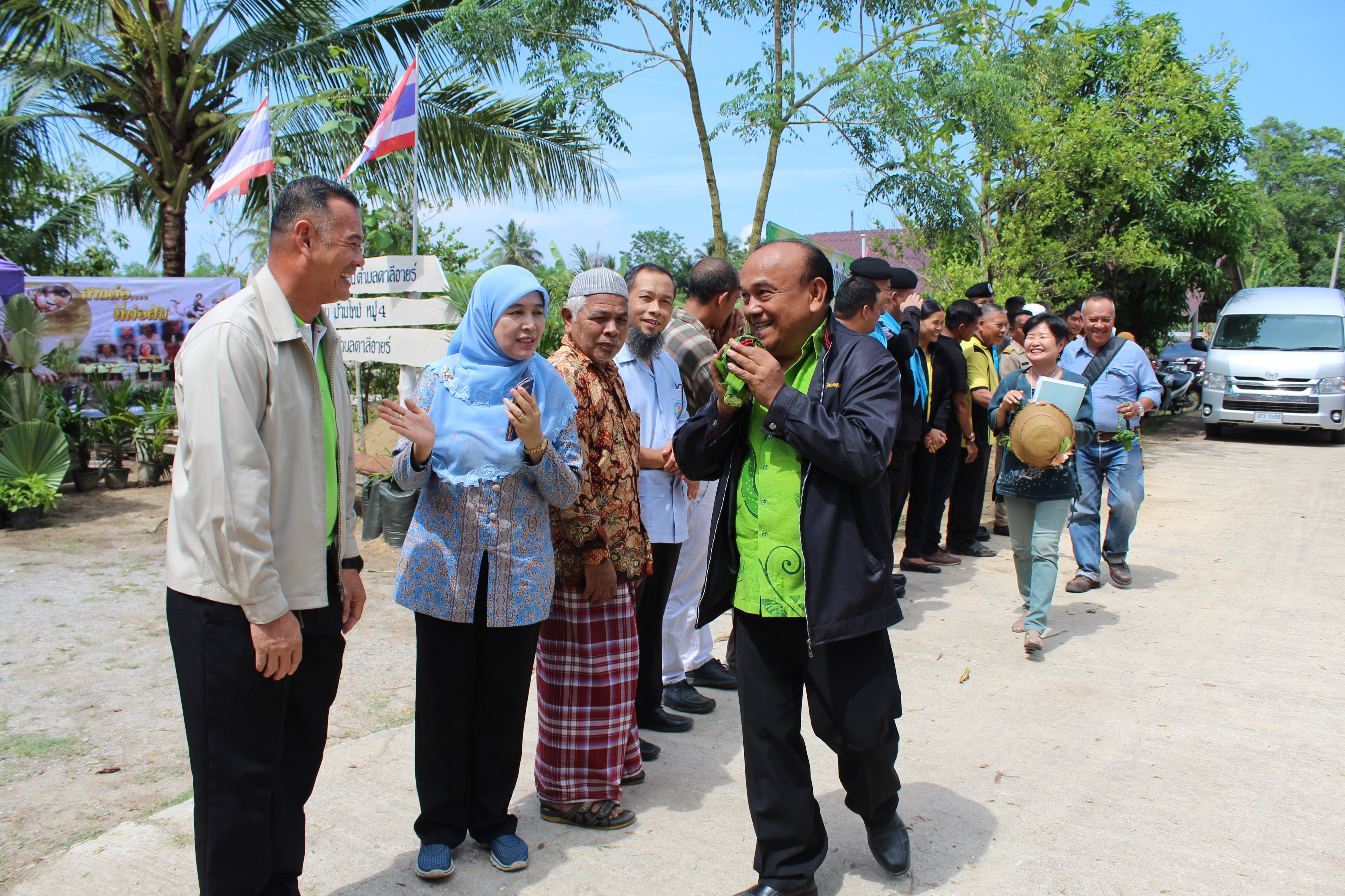 พช.ปัตตานี ลงพื้นที่ อ.ยะหริ่ง เพื่อตรวจเยี่ยมผลการดำเนินงานฯ และคัดสรรพื้นที่เป้าหมายฯ ดีเด่น ปี 2561