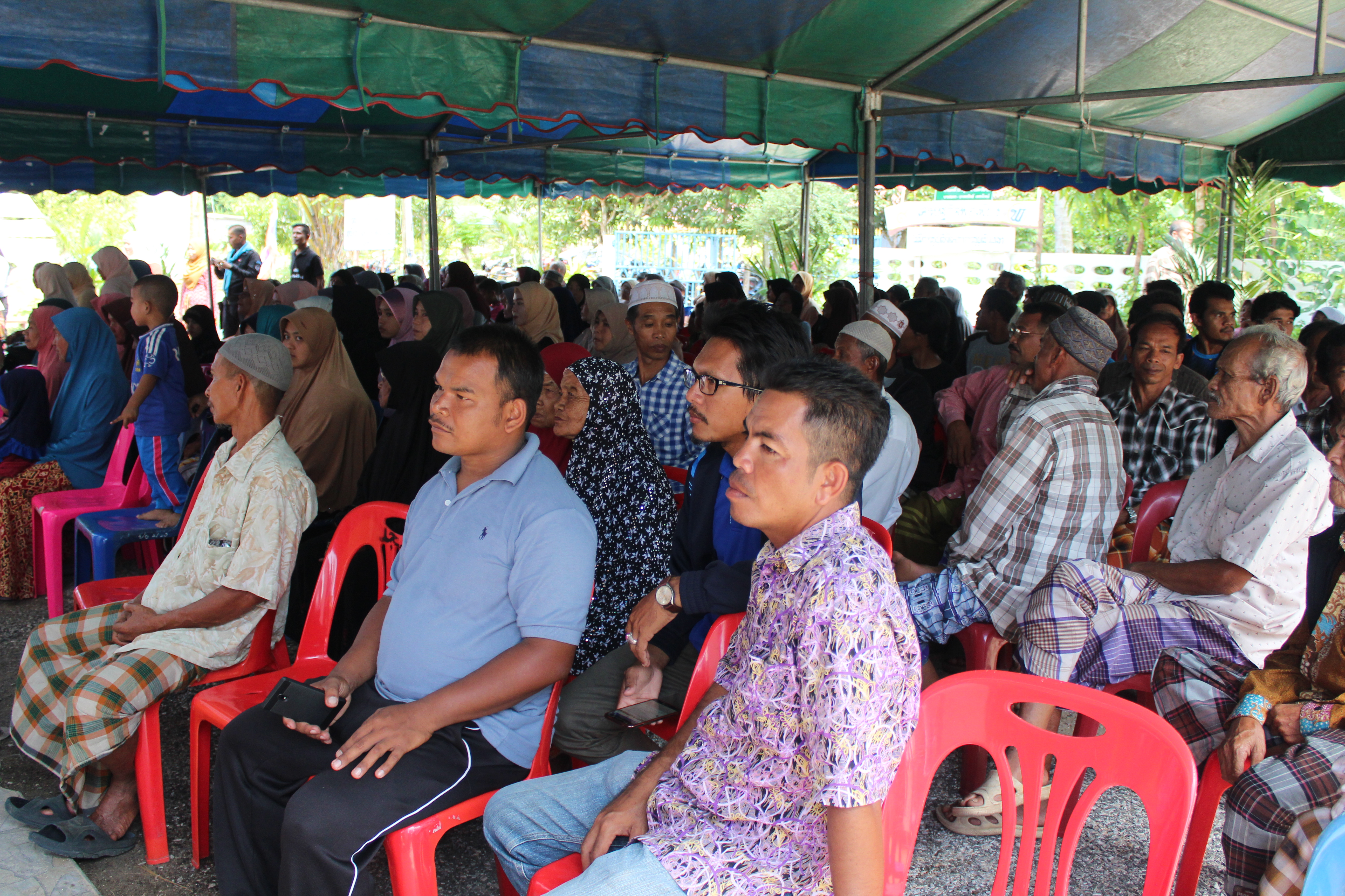 พช.ปัตตานี ลงพื้นที่ อ.ยะหริ่ง เพื่อตรวจเยี่ยมผลการดำเนินงานฯ และคัดสรรพื้นที่เป้าหมายฯ ดีเด่น ปี 2561