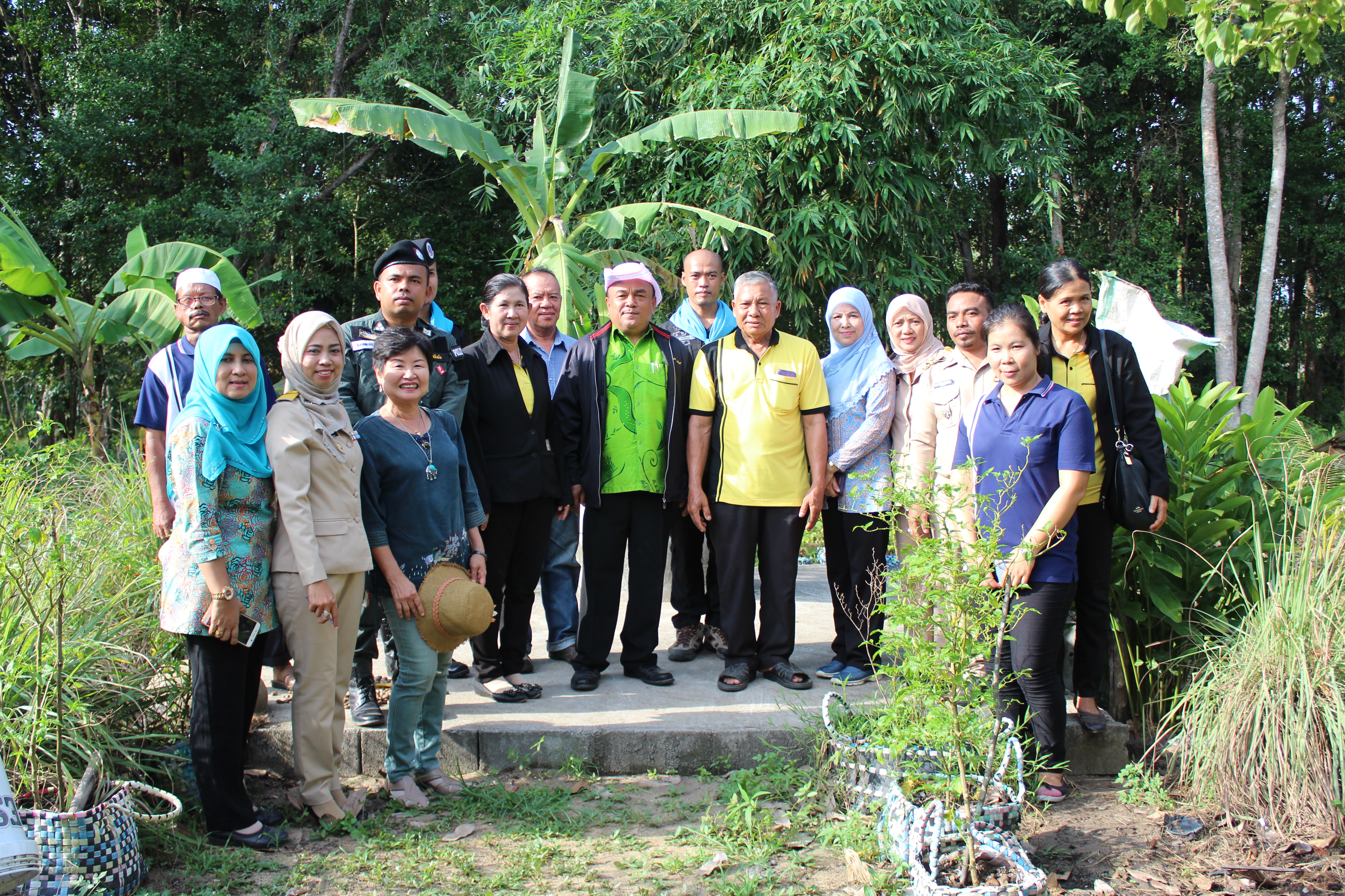 พช.ปัตตานี ลงพื้นที่ อ.ยะหริ่ง เพื่อตรวจเยี่ยมผลการดำเนินงานฯ และคัดสรรพื้นที่เป้าหมายฯ ดีเด่น ปี 2561