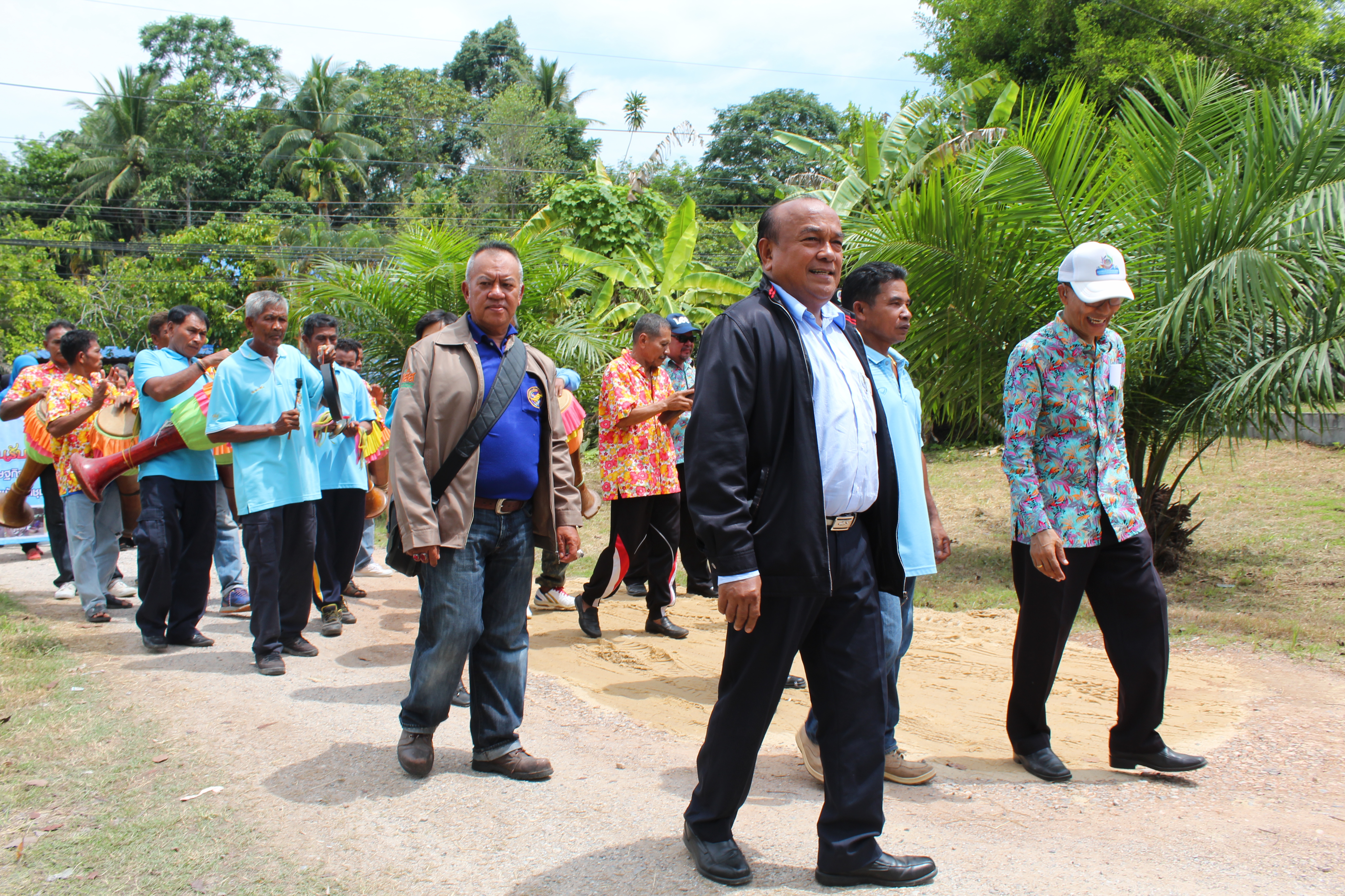 พช.ปัตตานี ลงพื้นที่ อ.โคกโพธิ์ เพื่อตรวจเยี่ยมผลการดำเนินงานฯ และคัดสรรพื้นที่เป้าหมายฯ ดีเด่น ปี 2561