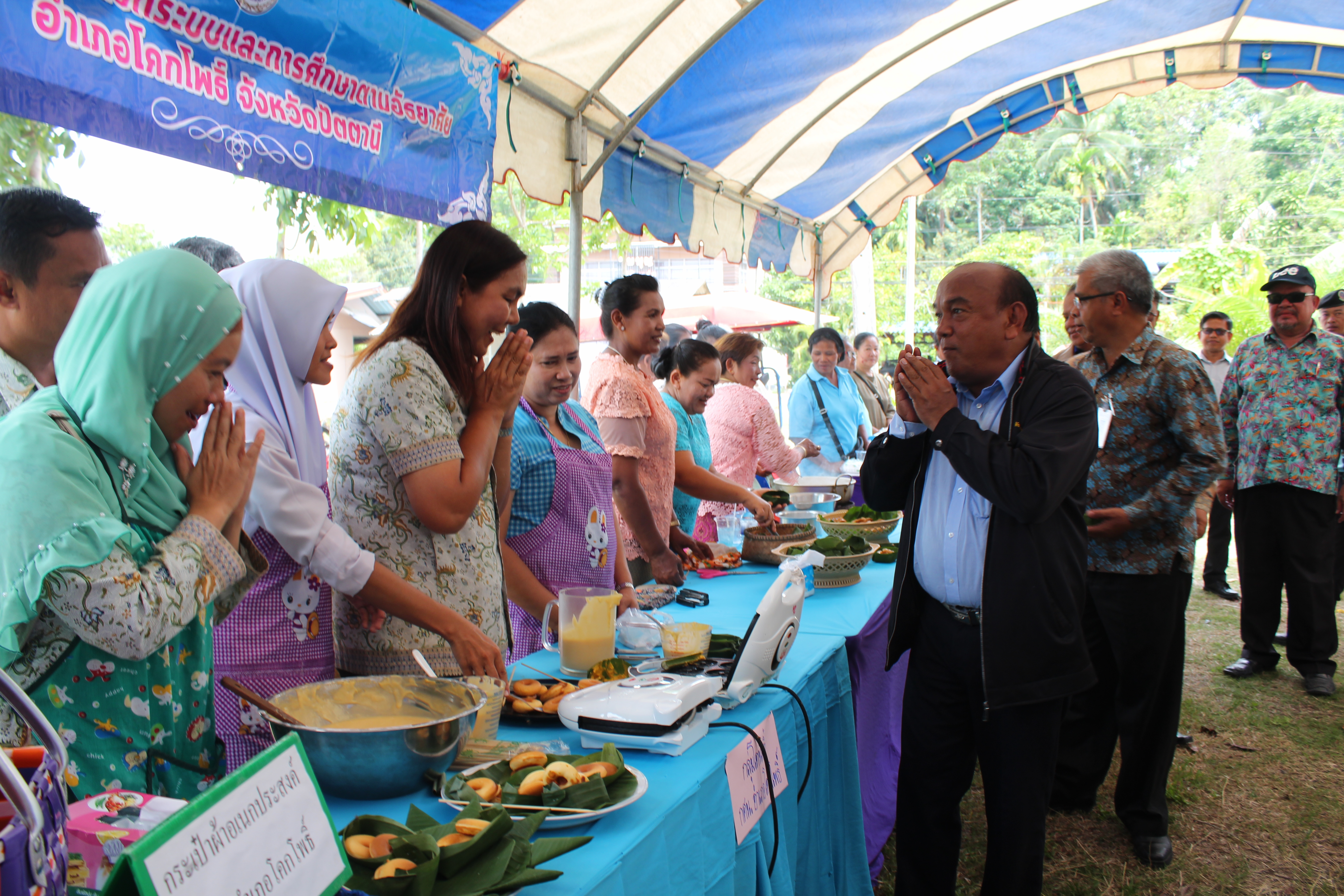 พช.ปัตตานี ลงพื้นที่ อ.โคกโพธิ์ เพื่อตรวจเยี่ยมผลการดำเนินงานฯ และคัดสรรพื้นที่เป้าหมายฯ ดีเด่น ปี 2561