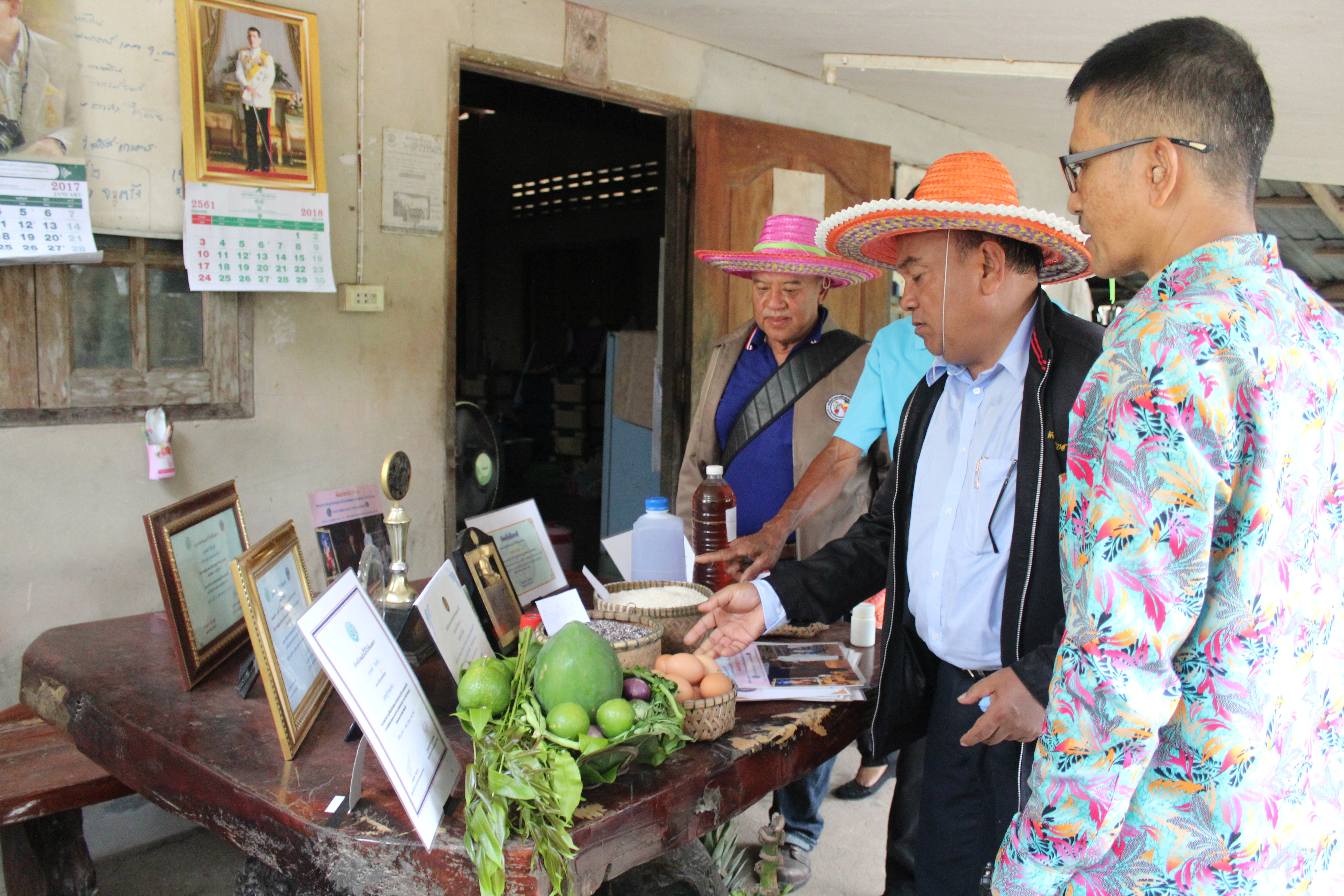 พช.ปัตตานี ลงพื้นที่ อ.โคกโพธิ์ เพื่อตรวจเยี่ยมผลการดำเนินงานฯ และคัดสรรพื้นที่เป้าหมายฯ ดีเด่น ปี 2561