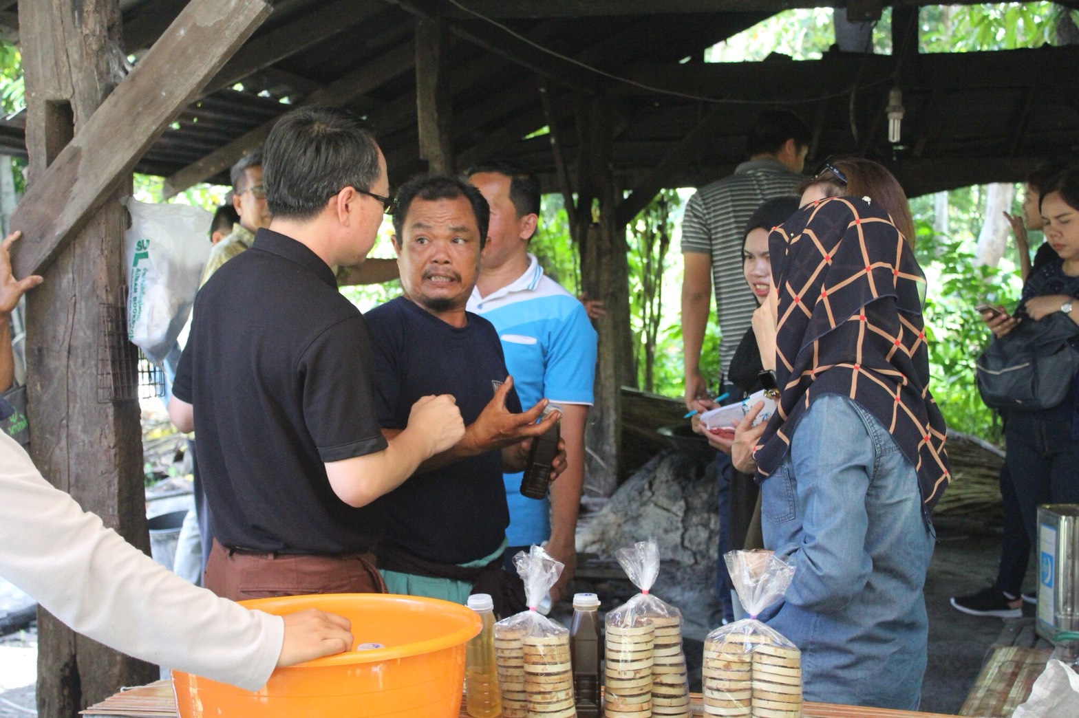 สำนักงานพัฒนาชุมชนจังหวัดปัตตานี ร่วมกับ บริษัทประชารัฐรักสามัคคีปัตตานี ลงพื้นที่อำเภอยะหริ่ง