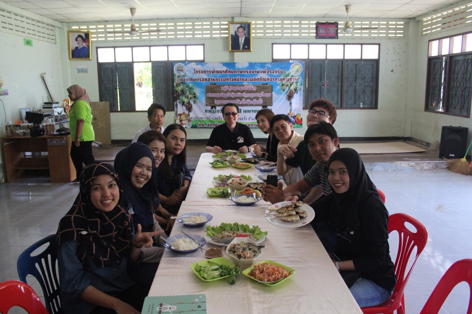 สำนักงานพัฒนาชุมชนจังหวัดปัตตานี ร่วมกับ บริษัทประชารัฐรักสามัคคีปัตตานี ลงพื้นที่อำเภอยะหริ่ง