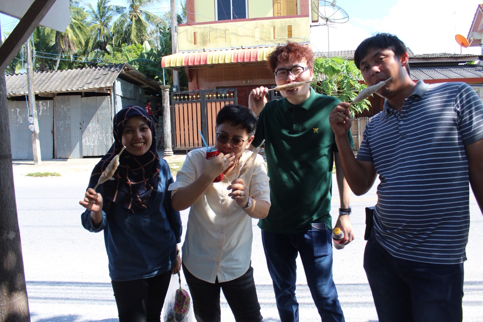 สำนักงานพัฒนาชุมชนจังหวัดปัตตานี ร่วมกับ บริษัทประชารัฐรักสามัคคีปัตตานี ลงพื้นที่อำเภอยะหริ่ง