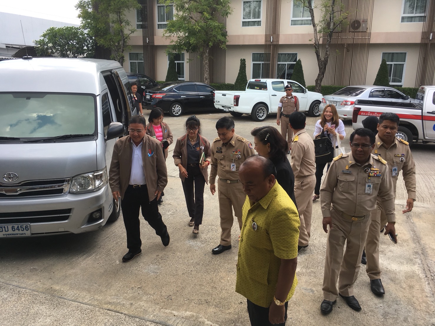 จังหวัดปัตตานี ต้อนรับคณะกรรมการ TO BE NUMBER ONE ระดับประเทศ ได้ลงพื้นที่ตรวจเยี่ยมการปฏิบัติงานฯ