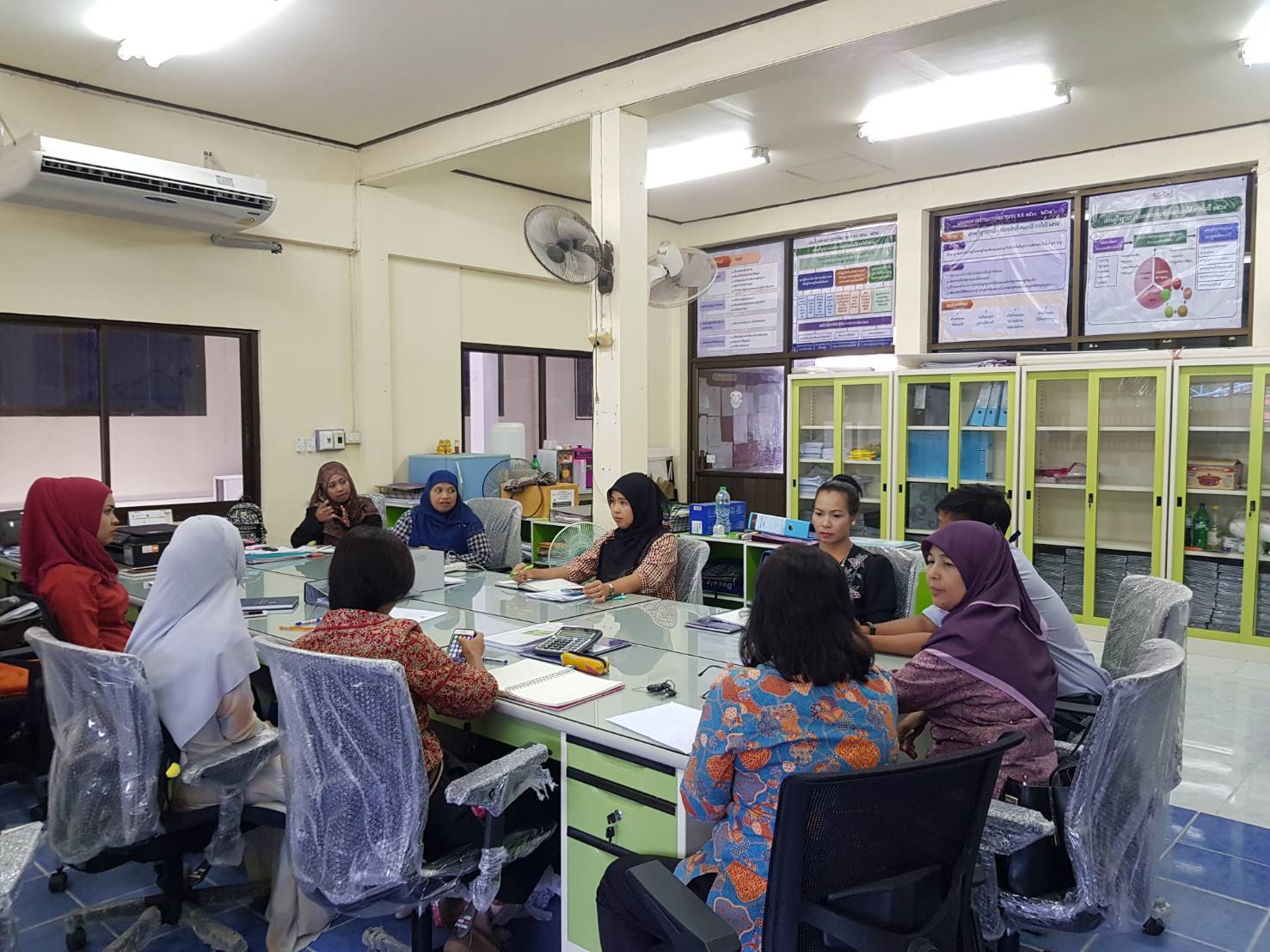 พช.ปัตตานี ลงพื้นที่ อ.ยะหริ่ง ติดตามและเตรียมความพร้อมโครงการการประกวดหมู่บ้านสารสนเทศดีเด่นฯ ประจำปี 2561