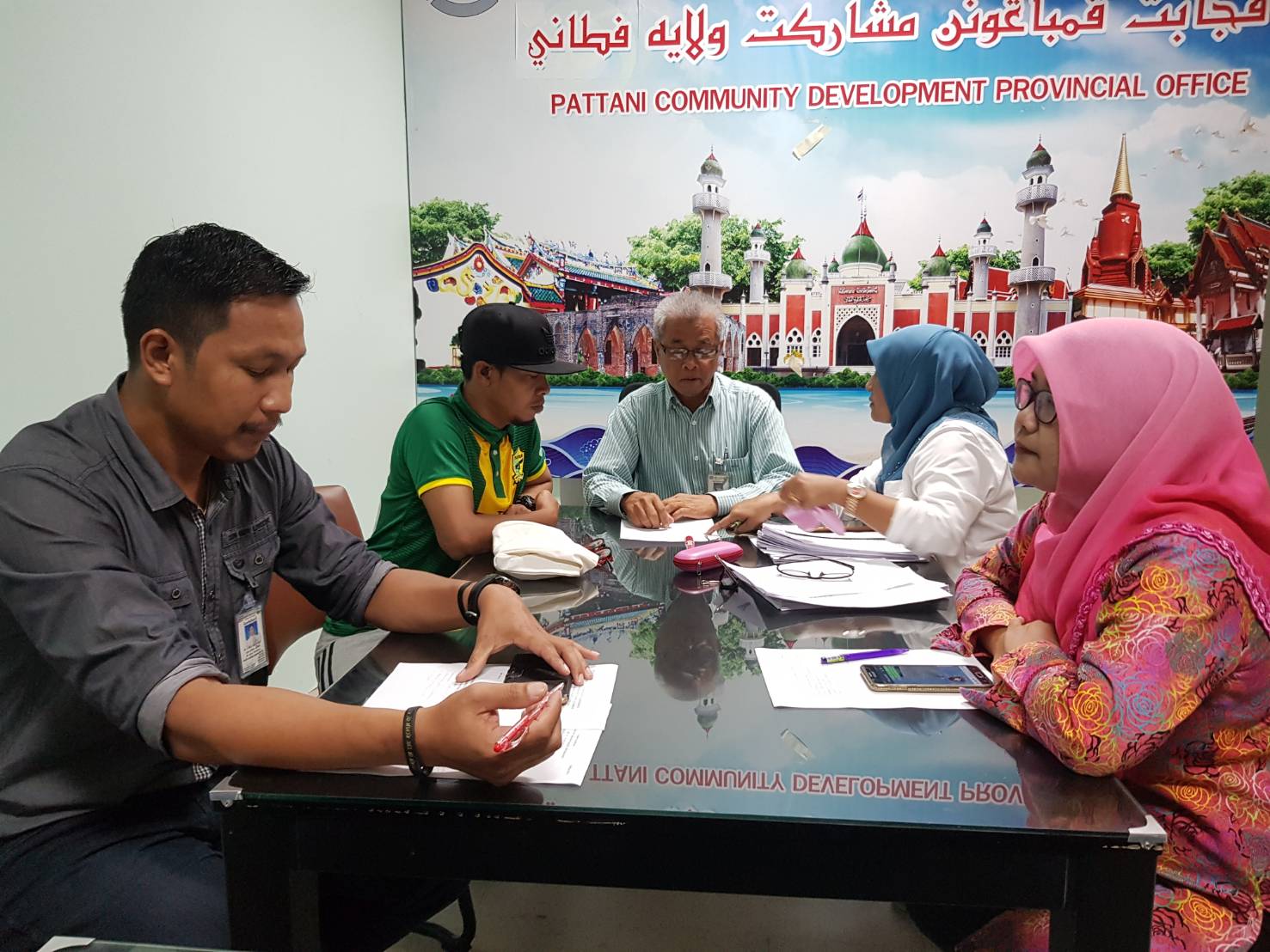 พช.ปัตตานี จัดประชุมเพื่อเตรียมความพร้อมโครงการกีฬาสร้างความสัมพันธ์ชายแดนใต้ (ระดับกลุ่มจังหวัด 5 จังหวัดชายแดนใต้) ประจำปี 2561