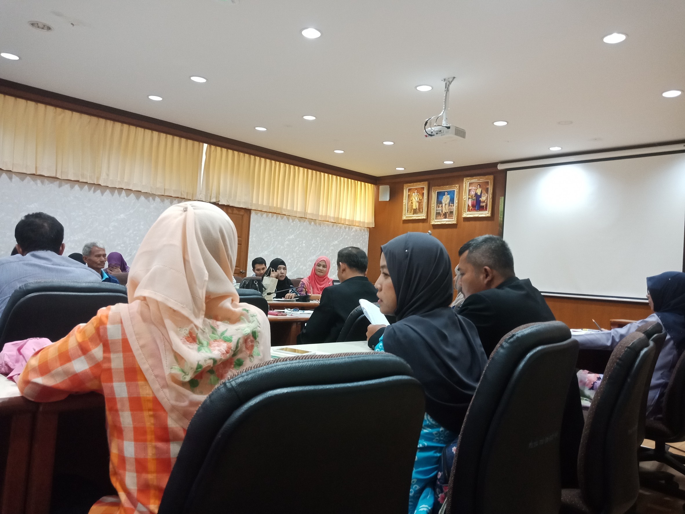 สำนักงานพัฒนาชุมชนจังหวัดปัตตานี เข้าร่วมประชุมโครงการโรงพยาบาลอาหารปลอดภัย