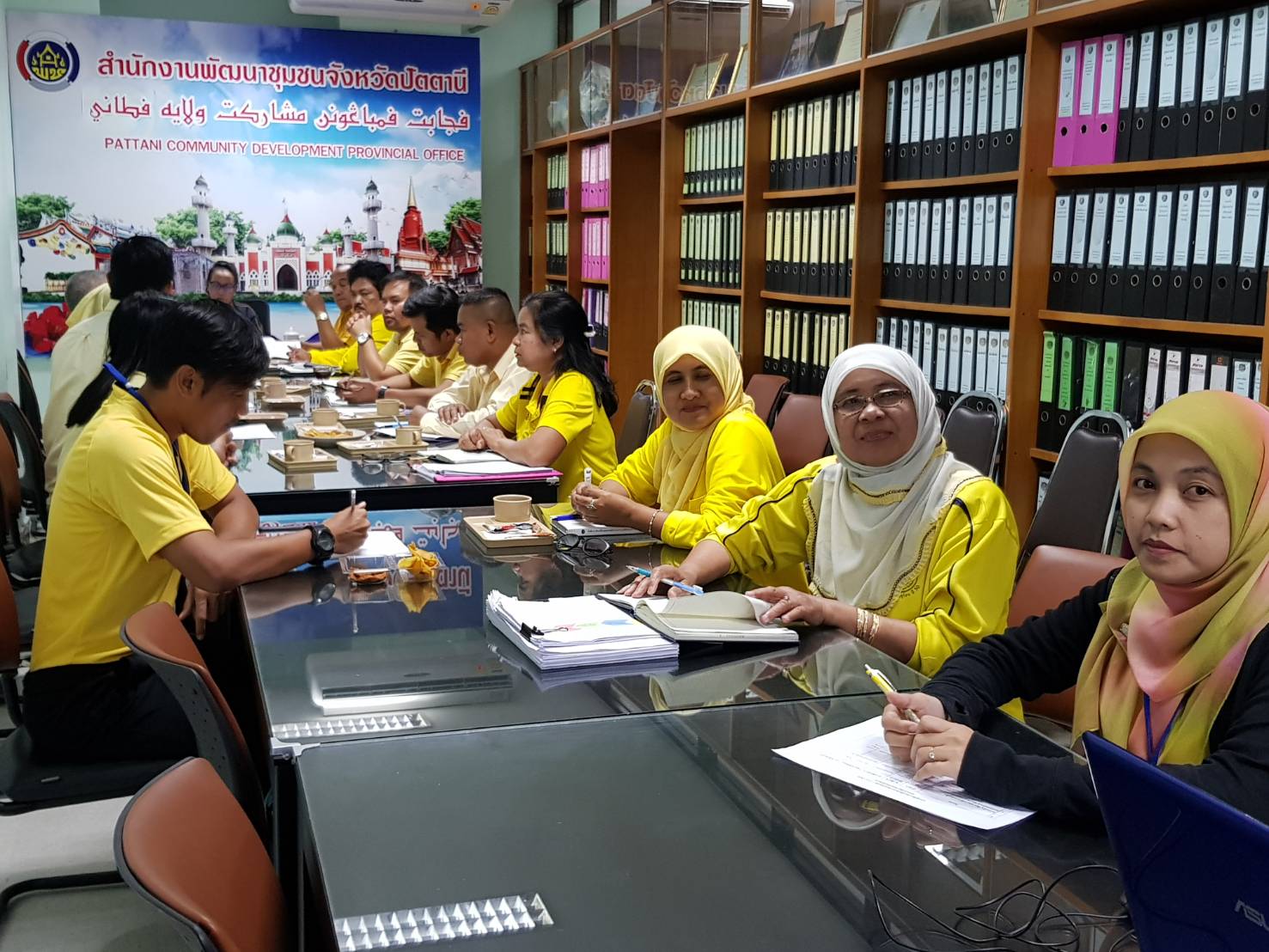 พช.ปัตตานี ประชุมรายงานผลการปฏิบัติงานกิจกรรมและโครงการตามยุทธศาสตร์กรมการพัฒนาชุมชนและยุทธศาสตร์จังหวัดฯ