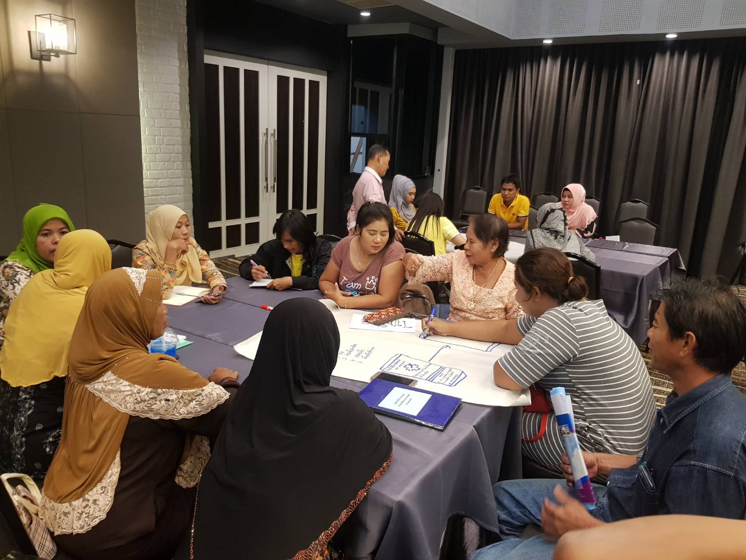 พช.ปัตตานี จัดอบรมโครงการพัฒนาศักยภาพผู้ประกอบการ OTOP ในชุมชนท่องเที่ยว 9 โซนย่อย ในจังหวัดปัตตานี