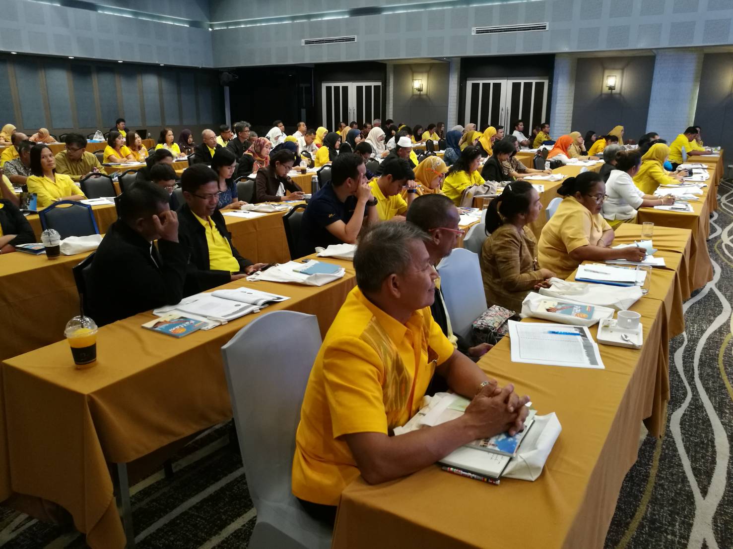 พช.ปัตตานี จัดโครงการฝึกอบรม ชุมชนท่องเที่ยว OTOP นวัตวิถี พัฒนาบุคลากรด้านการท่องเที่ยวชุมชน