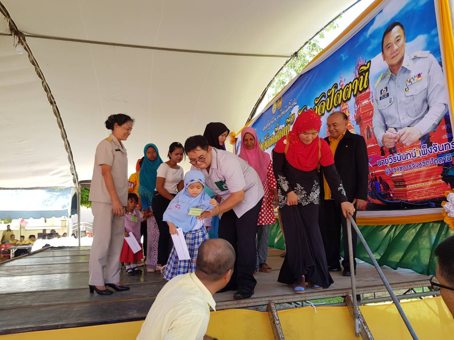 พช.ปัตตานี ร่วมกิจกรรมโครงการจังหวัดเคลื่อนที่อำเภอโคกโพธิ์ จังหวัดปัตตานี