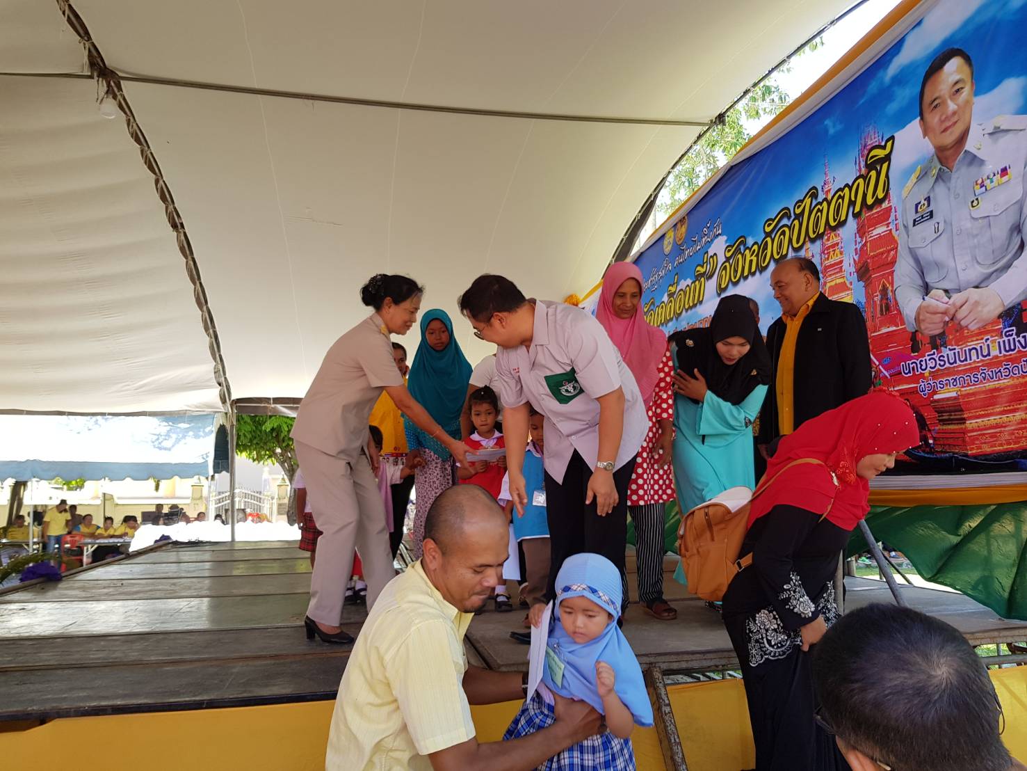พช.ปัตตานี ร่วมกิจกรรมโครงการจังหวัดเคลื่อนที่อำเภอโคกโพธิ์ จังหวัดปัตตานี