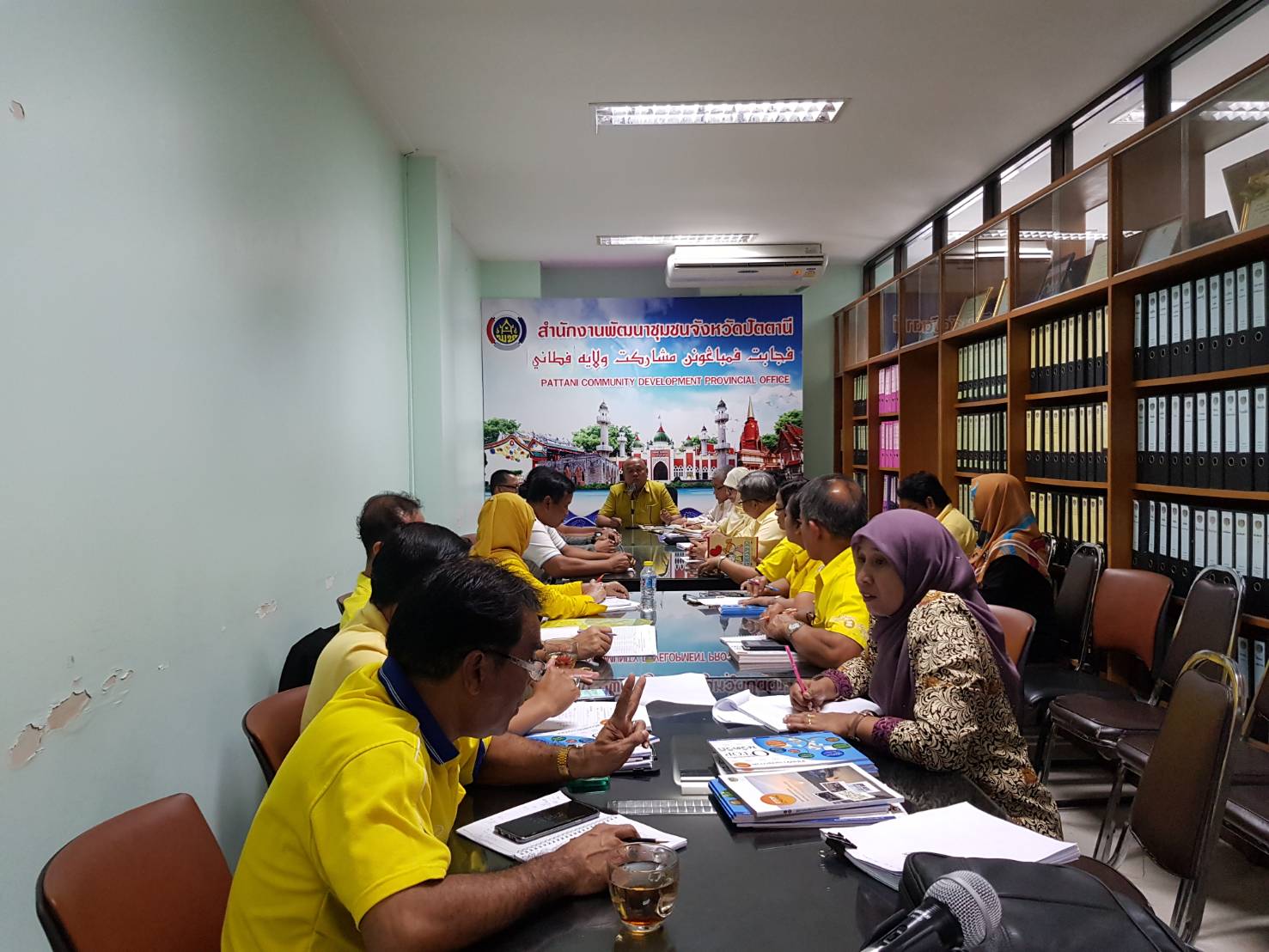 พัฒนาการจังหวัดปัตตานี ประชุมเตรียมความพร้อมการผลิตและเผยแพร่สื่อประชาสัมพันธ์ โครงการชุมชนท่องเที่ยว OTOP นวัตวิถี