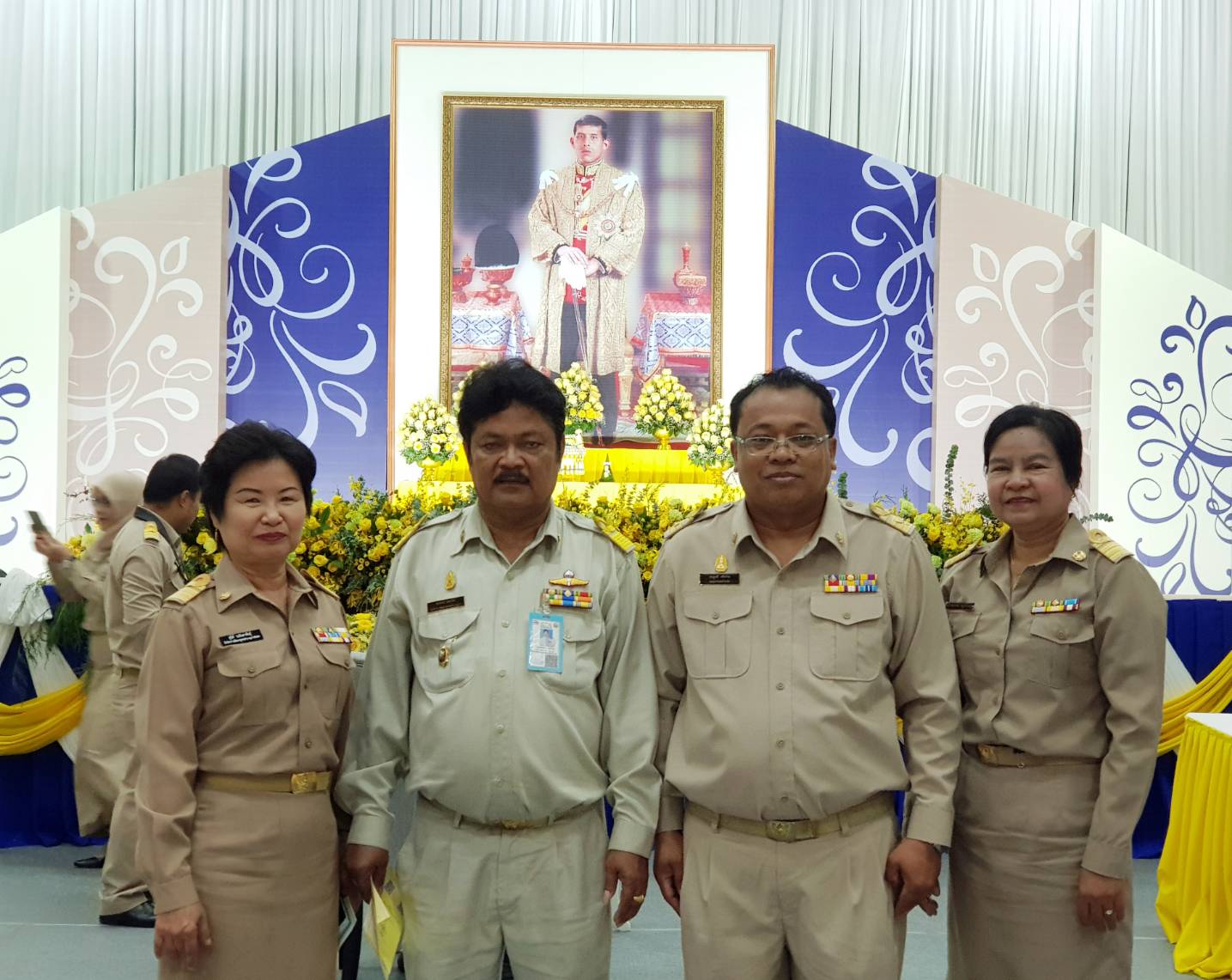 พช.ปัตตานี ร่วมพิธีเปิดนิทรรศการเฉลิมพระเกียรติเนื่องในวันเฉลิมพระชนมพรรษา สมเด็จพระเจ้าอยู่หัว 66 พรรษา 28 กรกฎาคม 2561