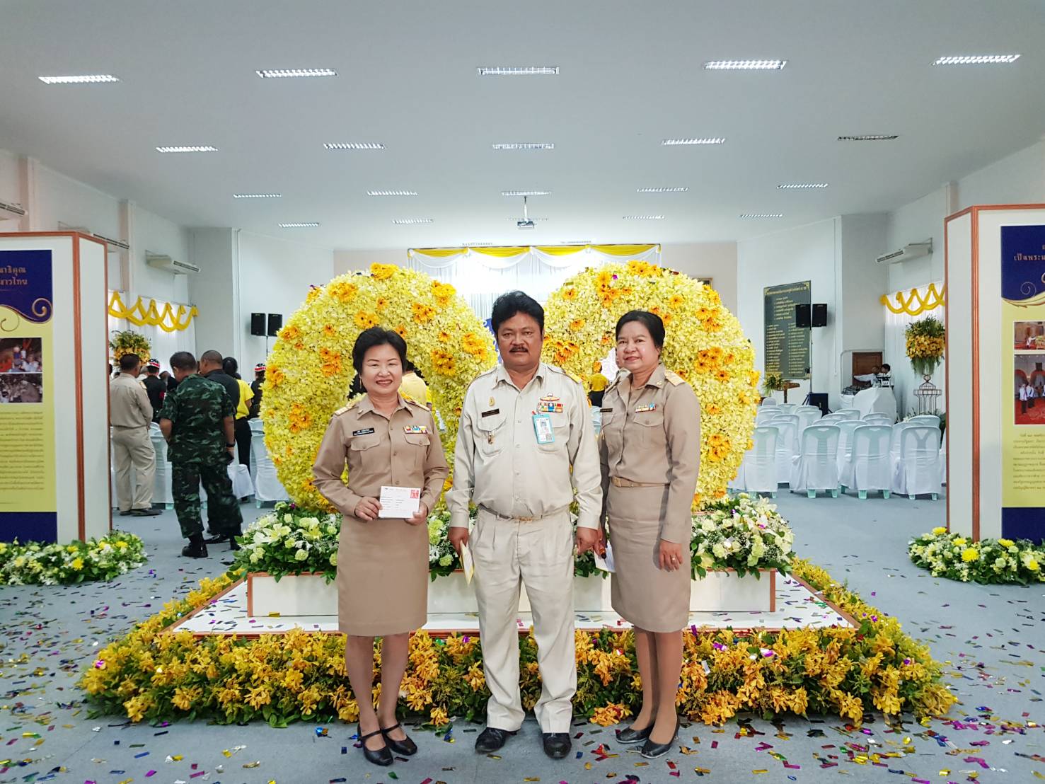 พช.ปัตตานี ร่วมพิธีเปิดนิทรรศการเฉลิมพระเกียรติเนื่องในวันเฉลิมพระชนมพรรษา สมเด็จพระเจ้าอยู่หัว 66 พรรษา 28 กรกฎาคม 2561