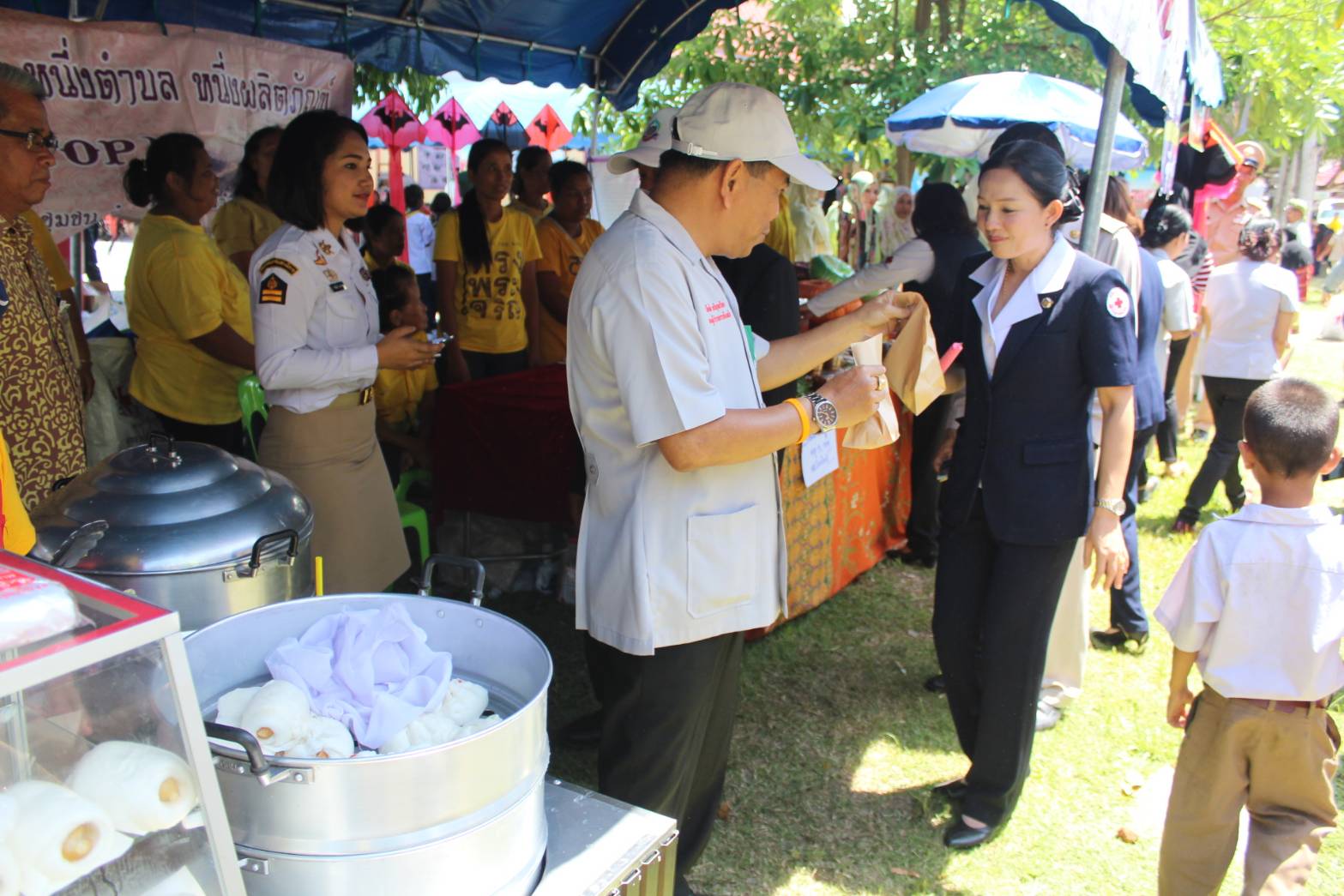 พช.ปัตตานี ร่วมกิจกรรมโครงการจังหวัดเคลื่อนที่อำเภอโคกโพธิ์ จังหวัดปัตตานี