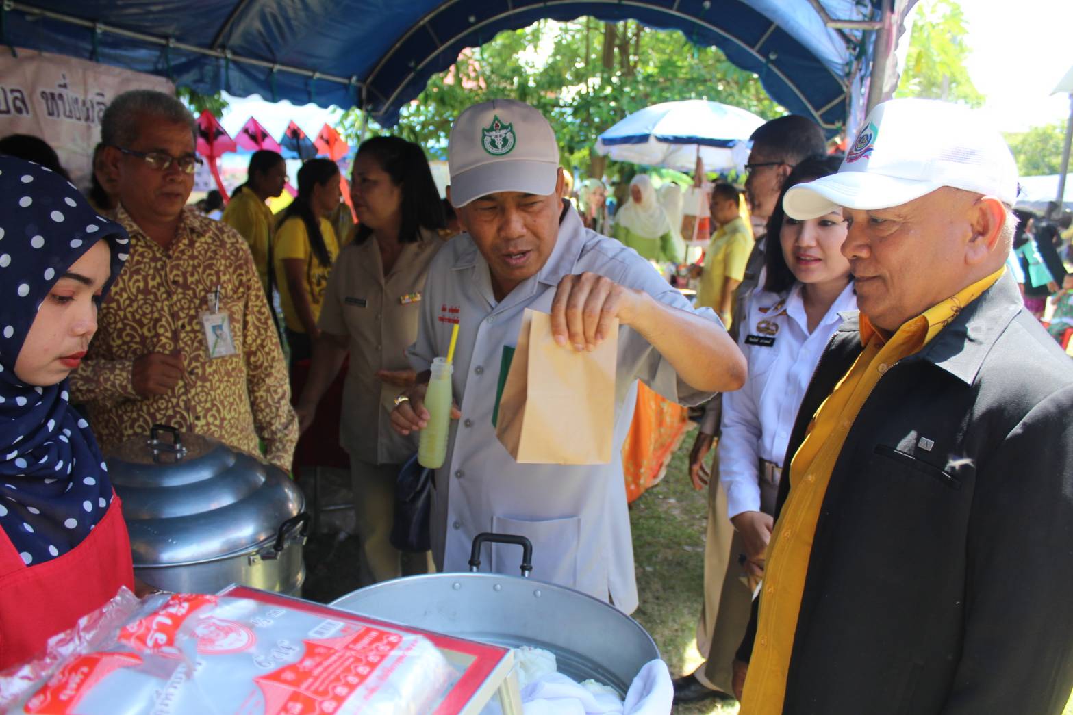 พช.ปัตตานี ร่วมกิจกรรมโครงการจังหวัดเคลื่อนที่อำเภอโคกโพธิ์ จังหวัดปัตตานี