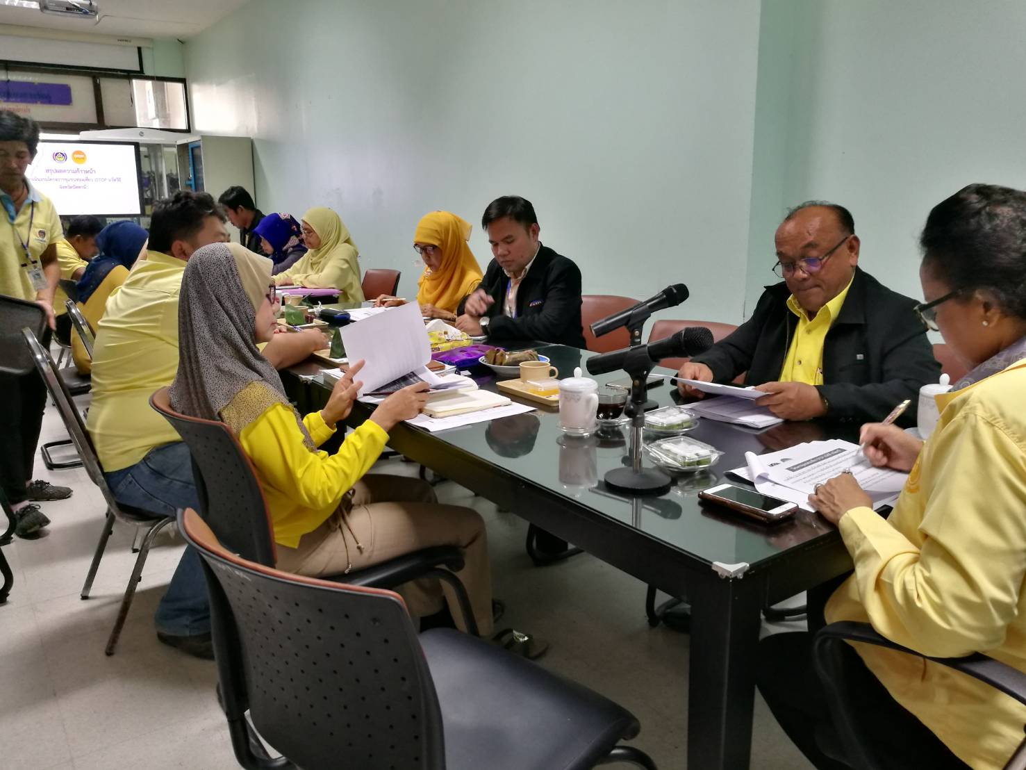 พช.ปัตตานี ประชุมรายงานผลการปฏิบัติงานกิจกรรมและโครงการตามยุทธศาสตร์กรมการพัฒนาชุมชนฯ