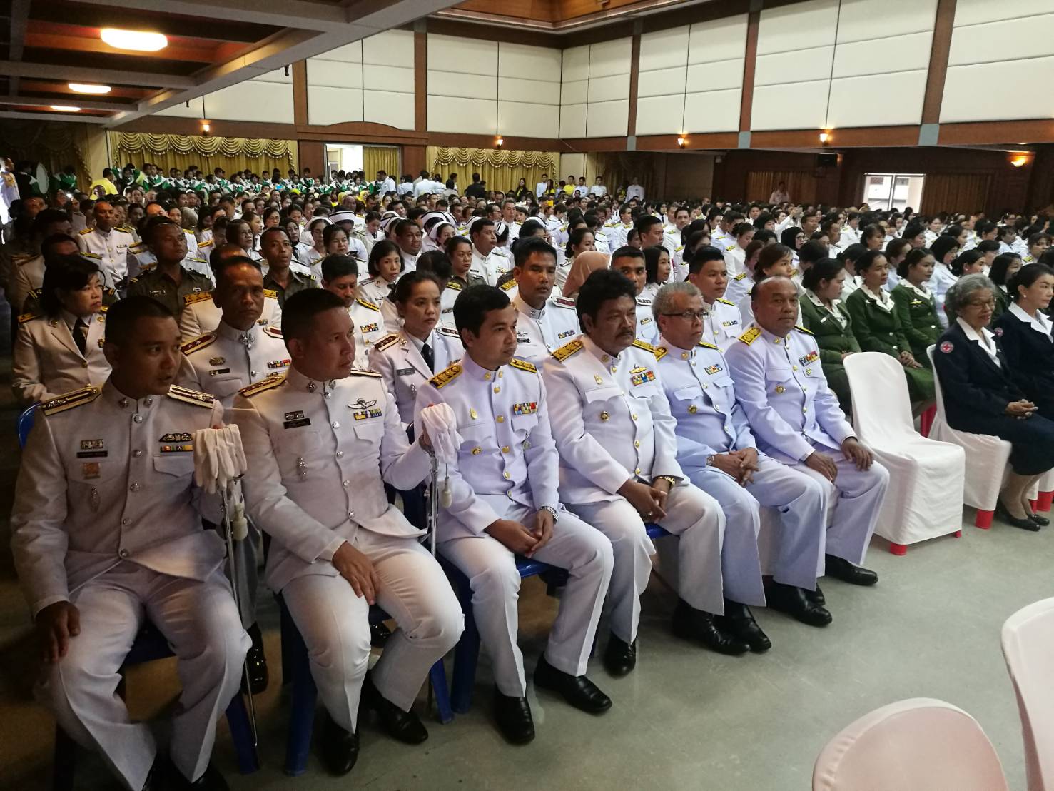 พช.ปัตตานี ร่วมพิธีถวายสัตย์ปฏิญาณการเป็นข้าราชการที่ดี และพิธีลงนามถวายพระพรชัยมงคลสมเด็จพระเจ้าอยู่หัว เนื่องในวันเฉลิมพระชนมพรรษา 66 พรรษา 28 กรกฎาคม 2561