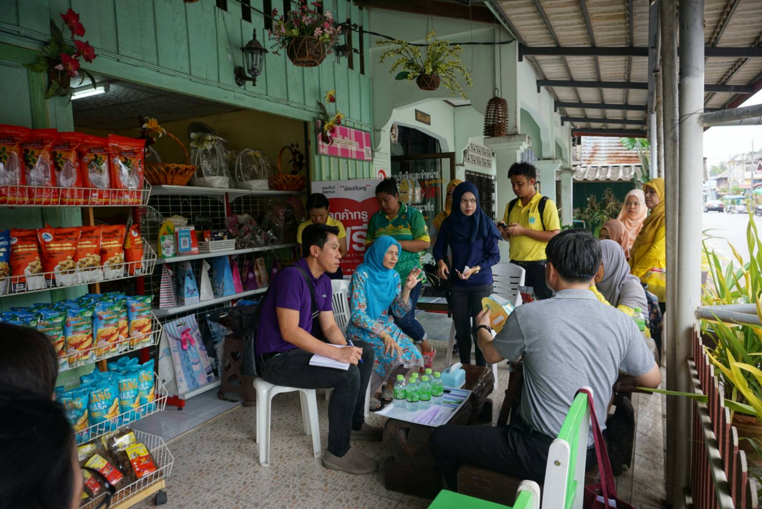พช.ปัตตานี ลงพื้นที่เยี่ยมเยียนกลุ่มฯ ในอำเภอยะหริ่งและปะนาเระ