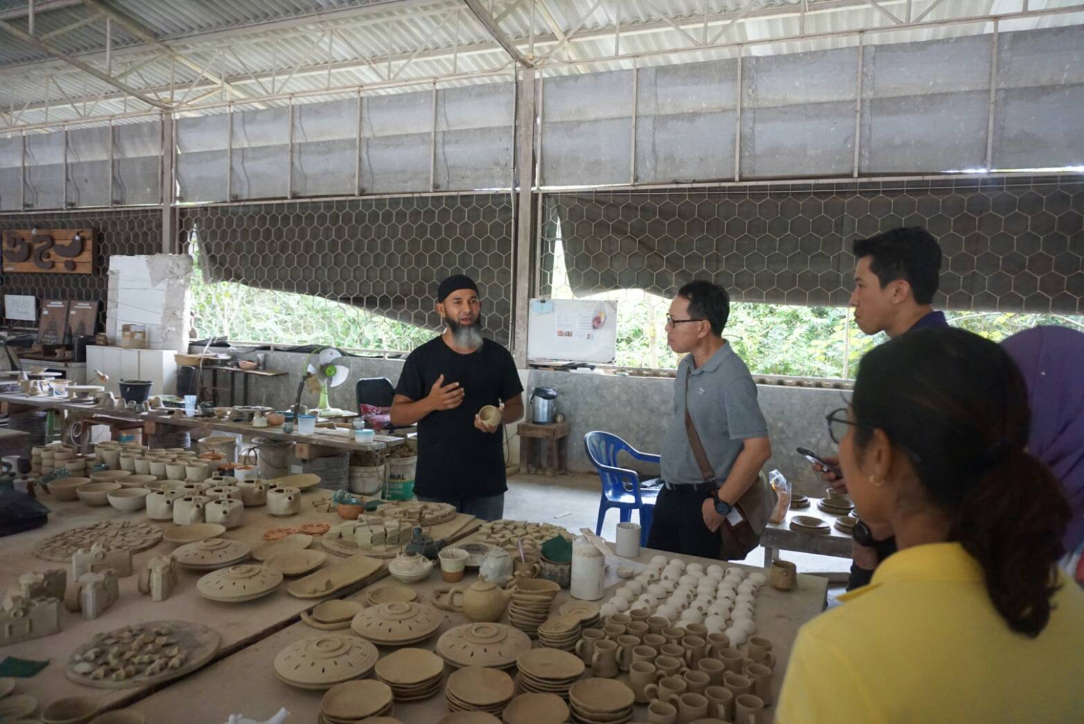 พช.ปัตตานี ลงพื้นที่เยี่ยมเยียนกลุ่มฯ ในอำเภอยะหริ่งและปะนาเระ