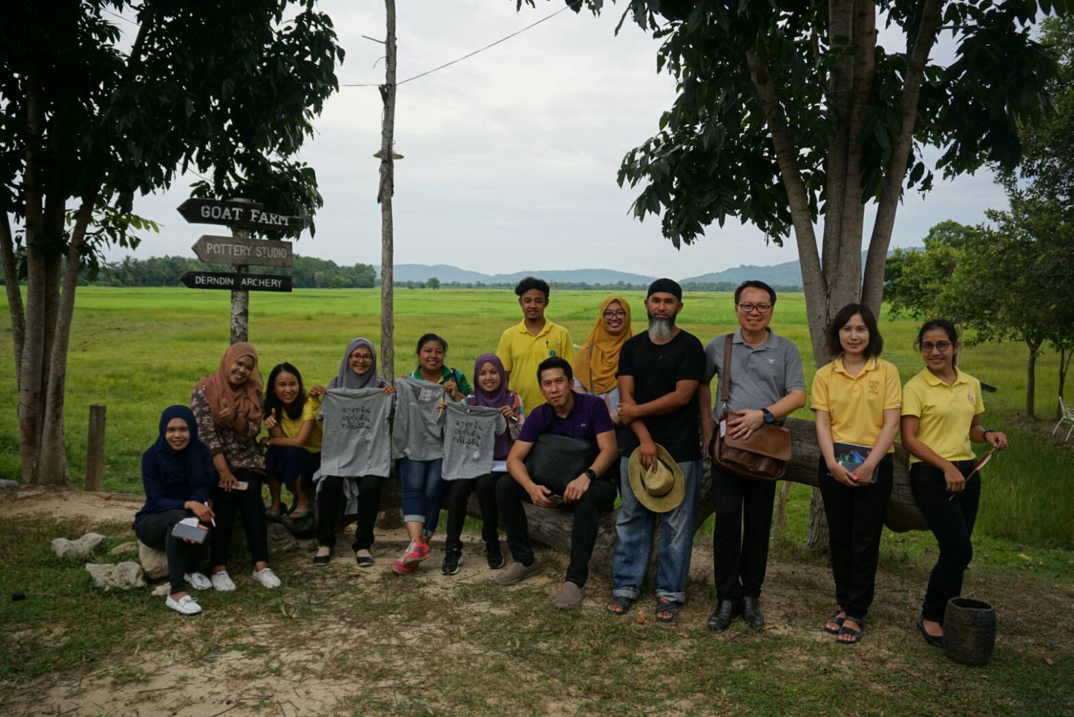 พช.ปัตตานี ลงพื้นที่เยี่ยมเยียนกลุ่มฯ ในอำเภอยะหริ่งและปะนาเระ