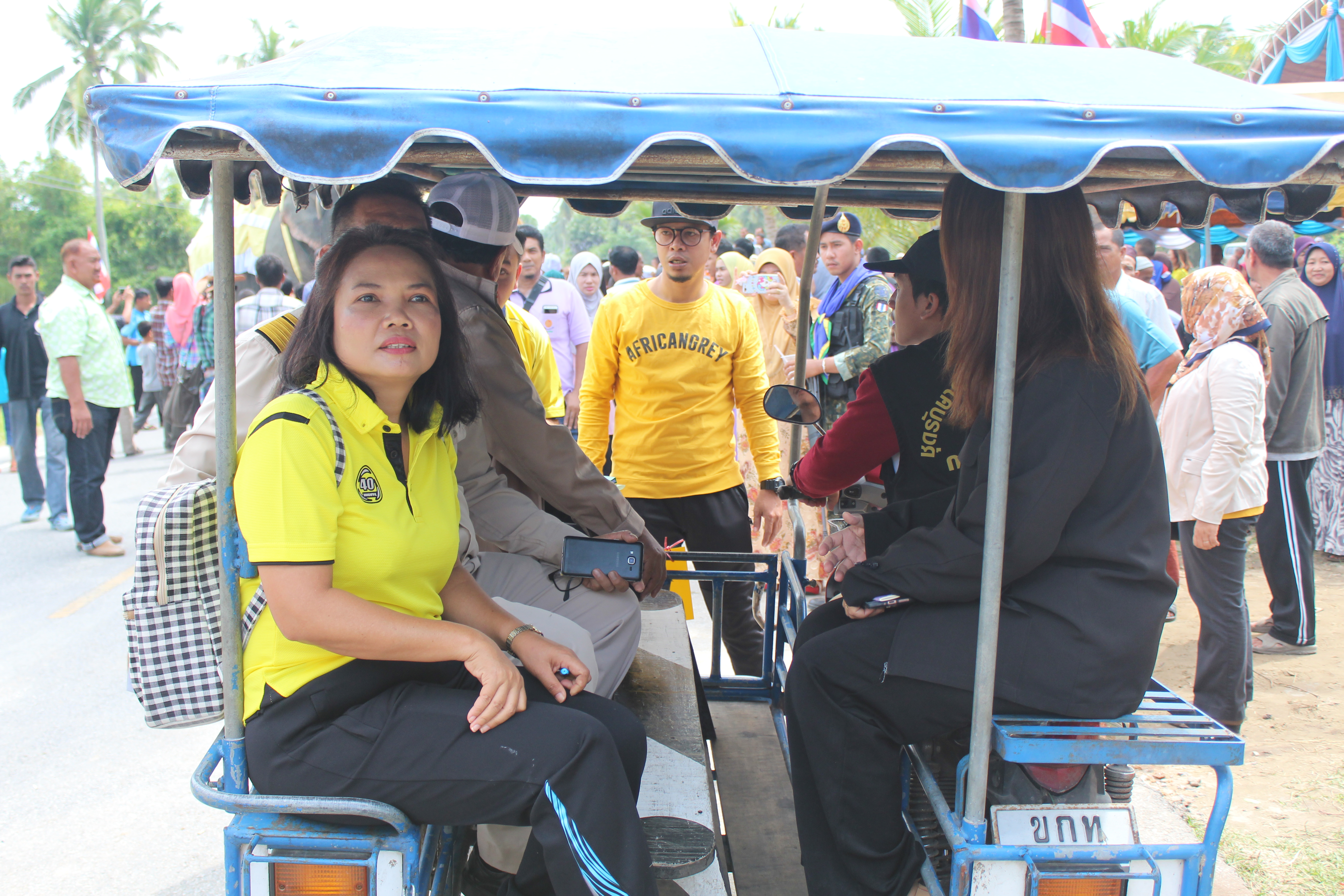 พช.ปัตตานี ลงพื้นที่อำเภอเมืองปัตตานี คัดสรรหมู่บ้านเศรษฐกิจพอเพียง “อยู่เย็น เป็นสุข” ดีเด่นระดับจังหวัด (รอบพิจารณาตัดสิน)