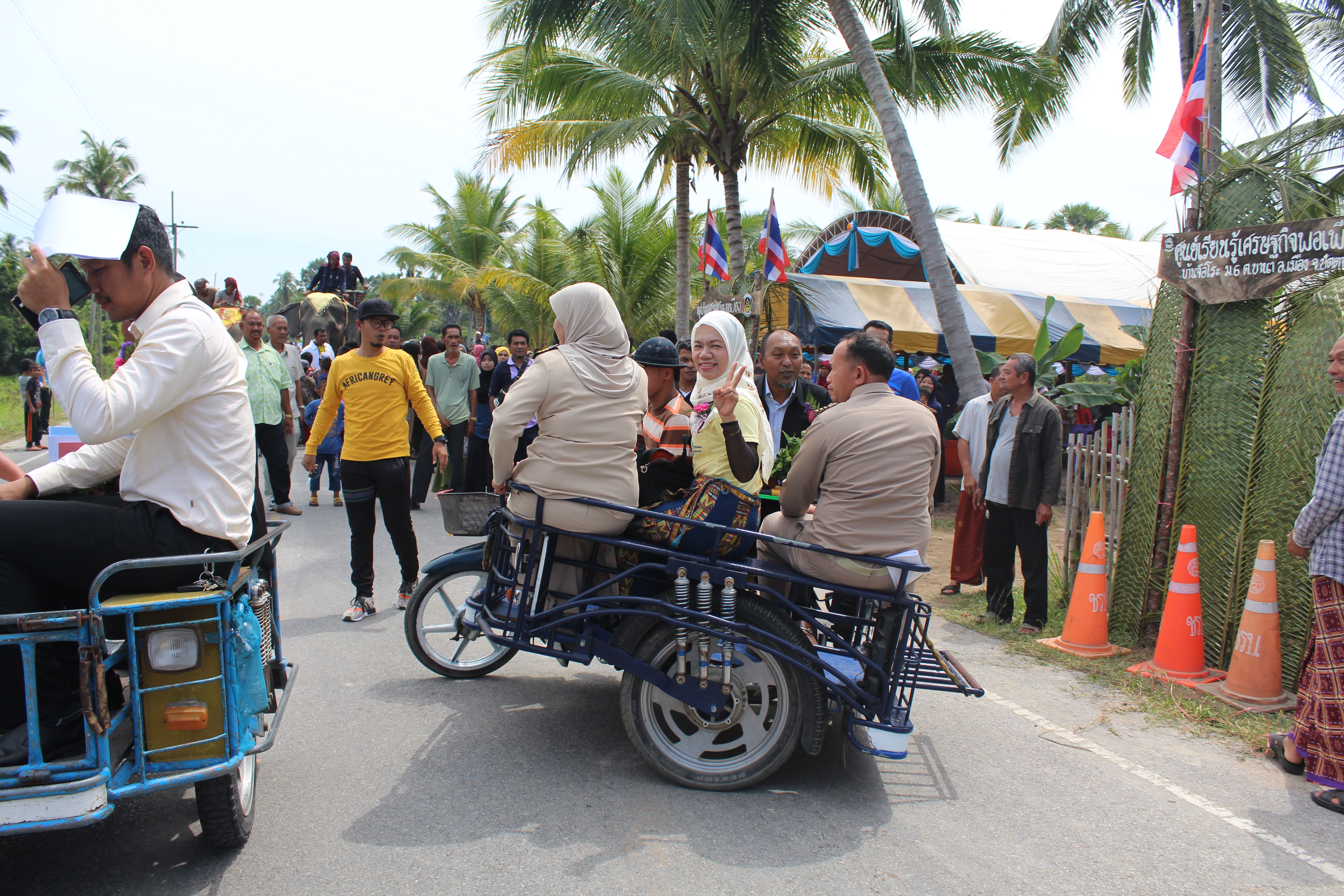 พช.ปัตตานี ลงพื้นที่อำเภอเมืองปัตตานี คัดสรรหมู่บ้านเศรษฐกิจพอเพียง “อยู่เย็น เป็นสุข” ดีเด่นระดับจังหวัด (รอบพิจารณาตัดสิน)