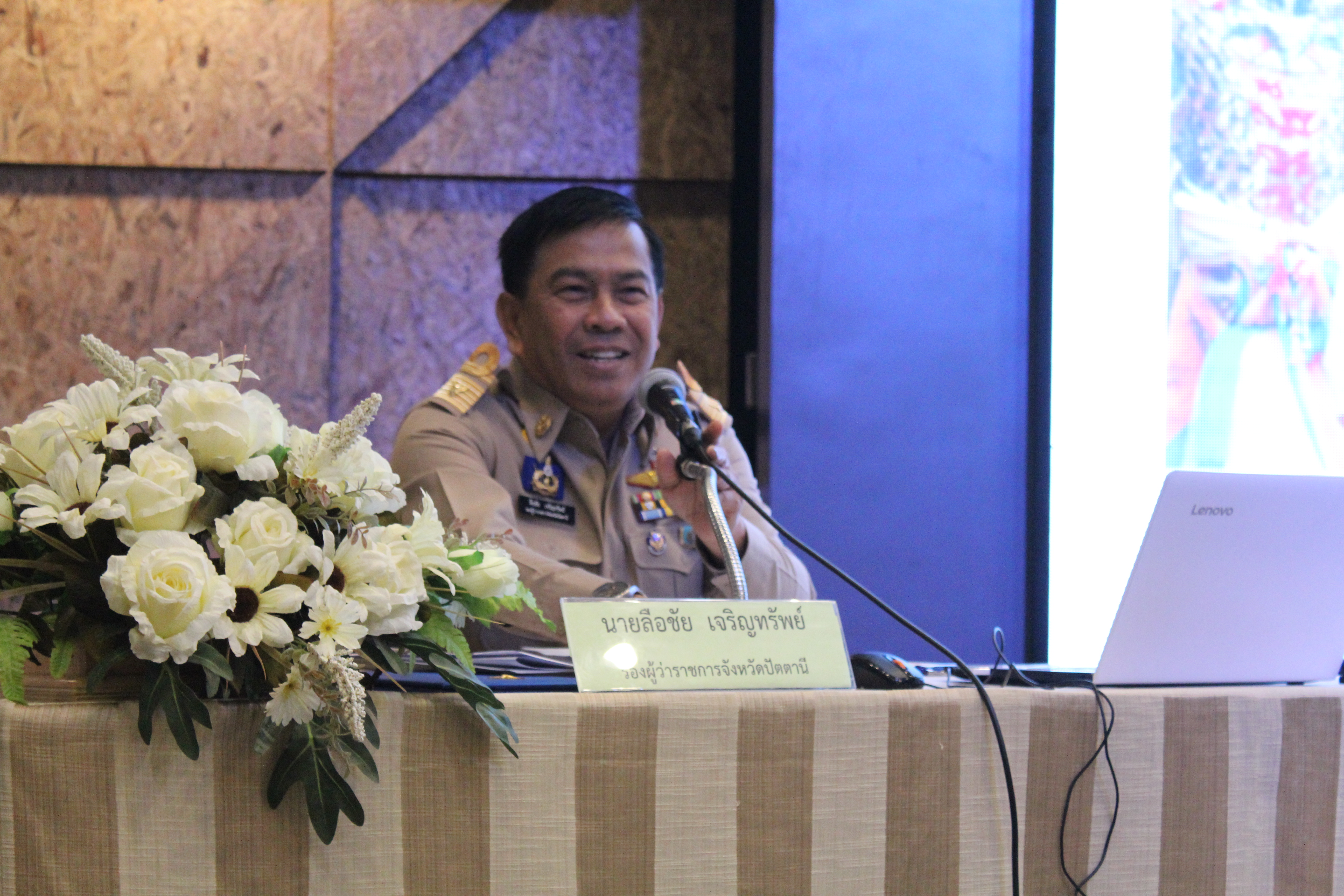 พช.ปัตตานี จัดอบรมพัฒนาบุคลากรด้านการท่องเที่ยวชุมชน กิจกรรม “สร้างมัคคุเทศก์ชุมชน” ในจังหวัดปัตตานี