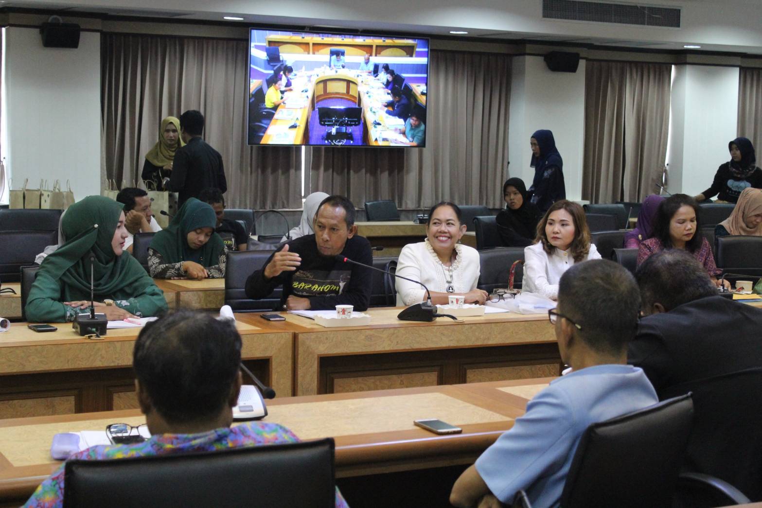 พช.ปัตตานี ประชุมเพื่อพิจารณาคัดเลือกชุมชนท่องเที่ยว OTOP นวัตวิถี ของจังหวัดปัตตานี