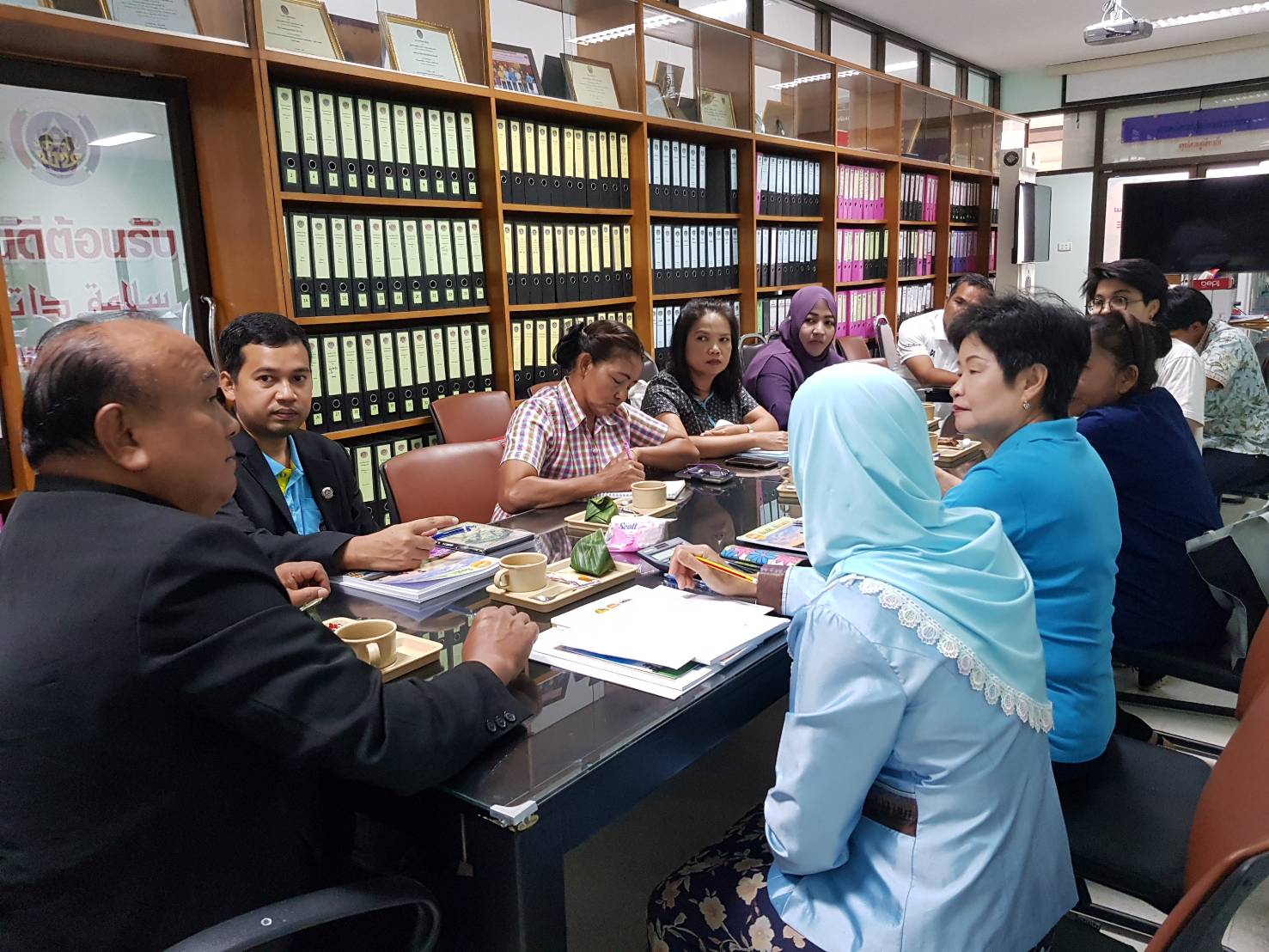 สำนักงานพัฒนาชุมชนจังหวัดปัตตานี ประชุมเตรียมการและซักซ้อมการประกวดชุมชนท่องเที่ยว OTOP นวัตวิถี ต้นแบบ