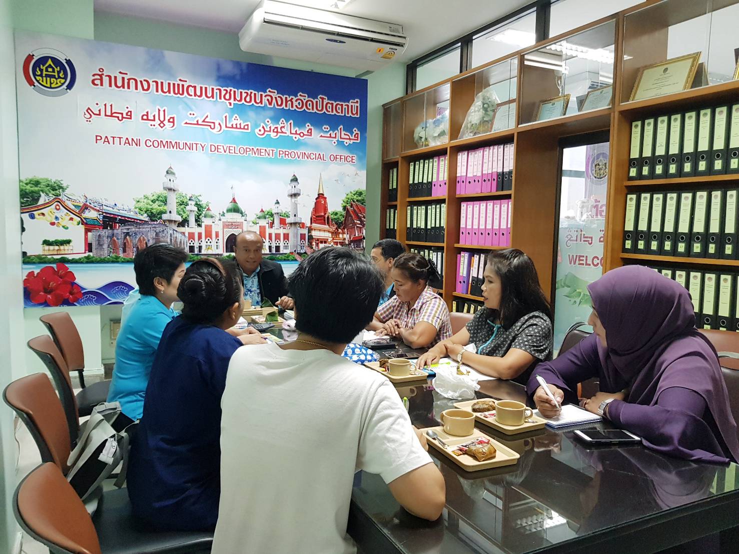 สำนักงานพัฒนาชุมชนจังหวัดปัตตานี ประชุมเตรียมการและซักซ้อมการประกวดชุมชนท่องเที่ยว OTOP นวัตวิถี ต้นแบบ