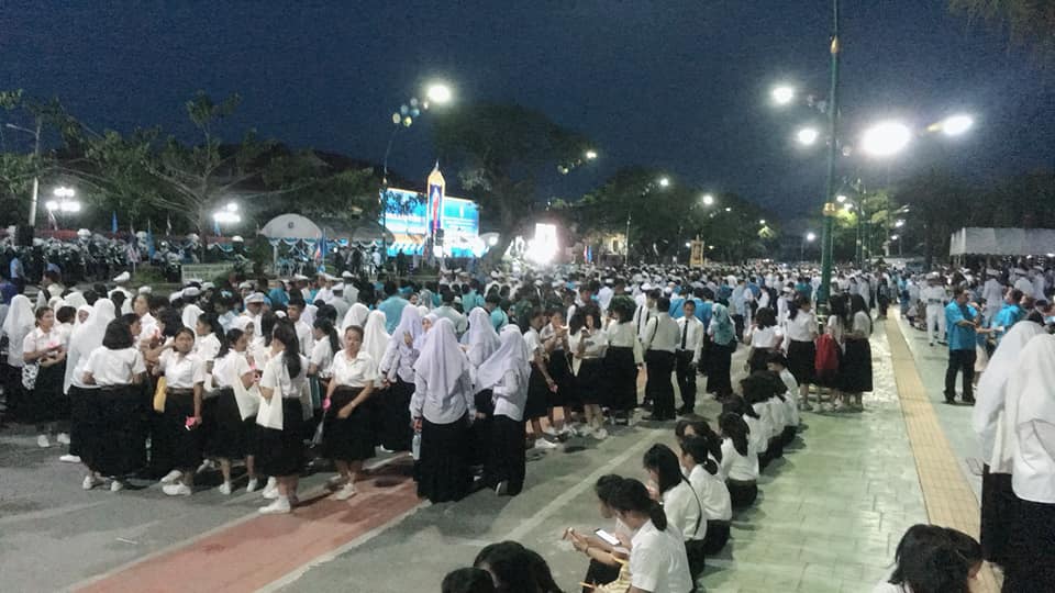 พช.ปัตตานี ร่วมพิธีวางพานพุ่มถวายเครื่องราชสักการะและจุดเทียนถวายพระพรชัยมงคลแด่สมเด็จพระนางเจ้าสิริกิติ์พระบรมราชินีนาถ ในรัชกาลที่ ๙ เนื่องในโอกาสวันเฉลิมพระชนมพรรษา ๘๖ พรรษา ๑๒ สิงหาคม ๒๕๖๑