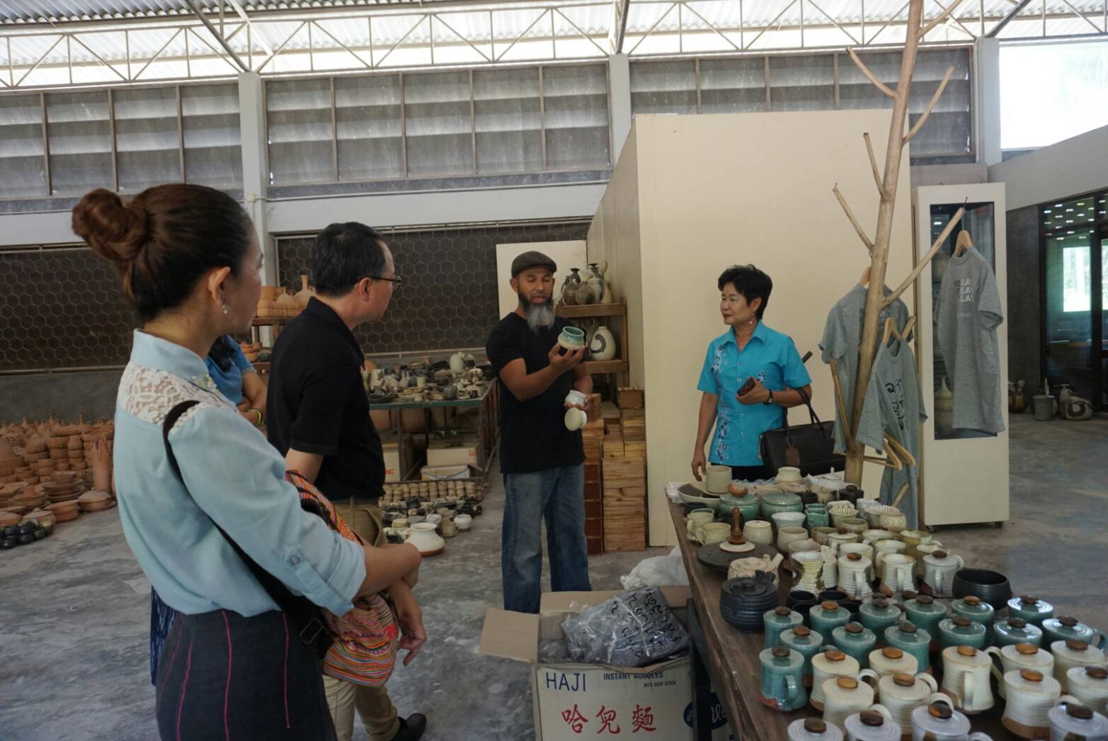 พช.ปัตตานี ร่วมกับ บ.ประชารัฐรักสามัคคีฯ ลงพื้นที่ติดตามกลุ่มฯ ในอำเภอแม่ลาน/อ.มายอและอ.ปะนาเระ