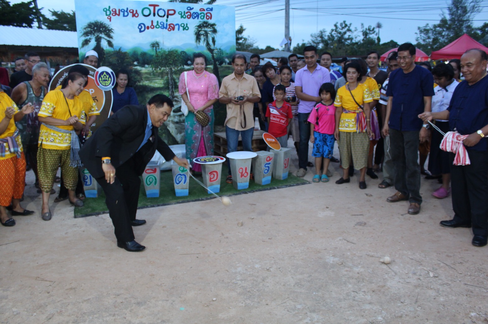 พัฒนาการจังหวัดปัตตานี ร่วมงานหมู่บ้านท่องเที่ยว OTOP นวัตวิถี ของดีอำเภอแม่ลาน “เรื่องเล่ากับข้าวยามเย็น”