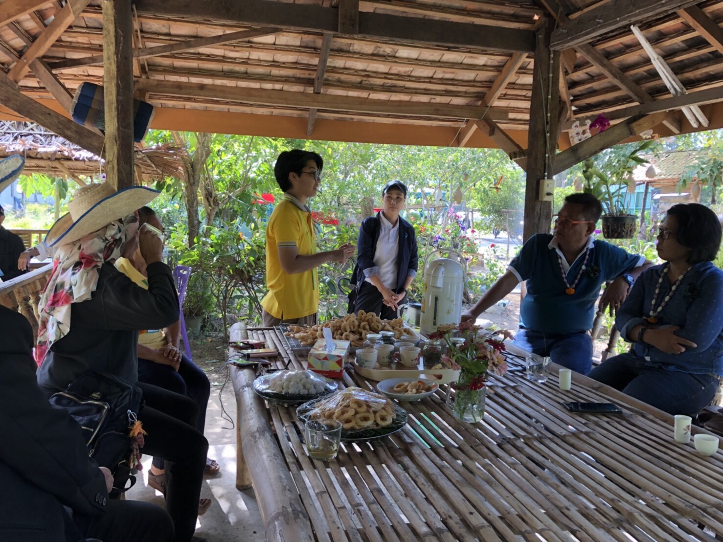 พช.ปัตตานี ร่วมต้อนรับคณะกรรมการประกวดชุมชนท่องเที่ยว OTOP นวัตวิถี ต้นแบบ ณ บ้านคลองต่ำ อ.ปะนาเระ
