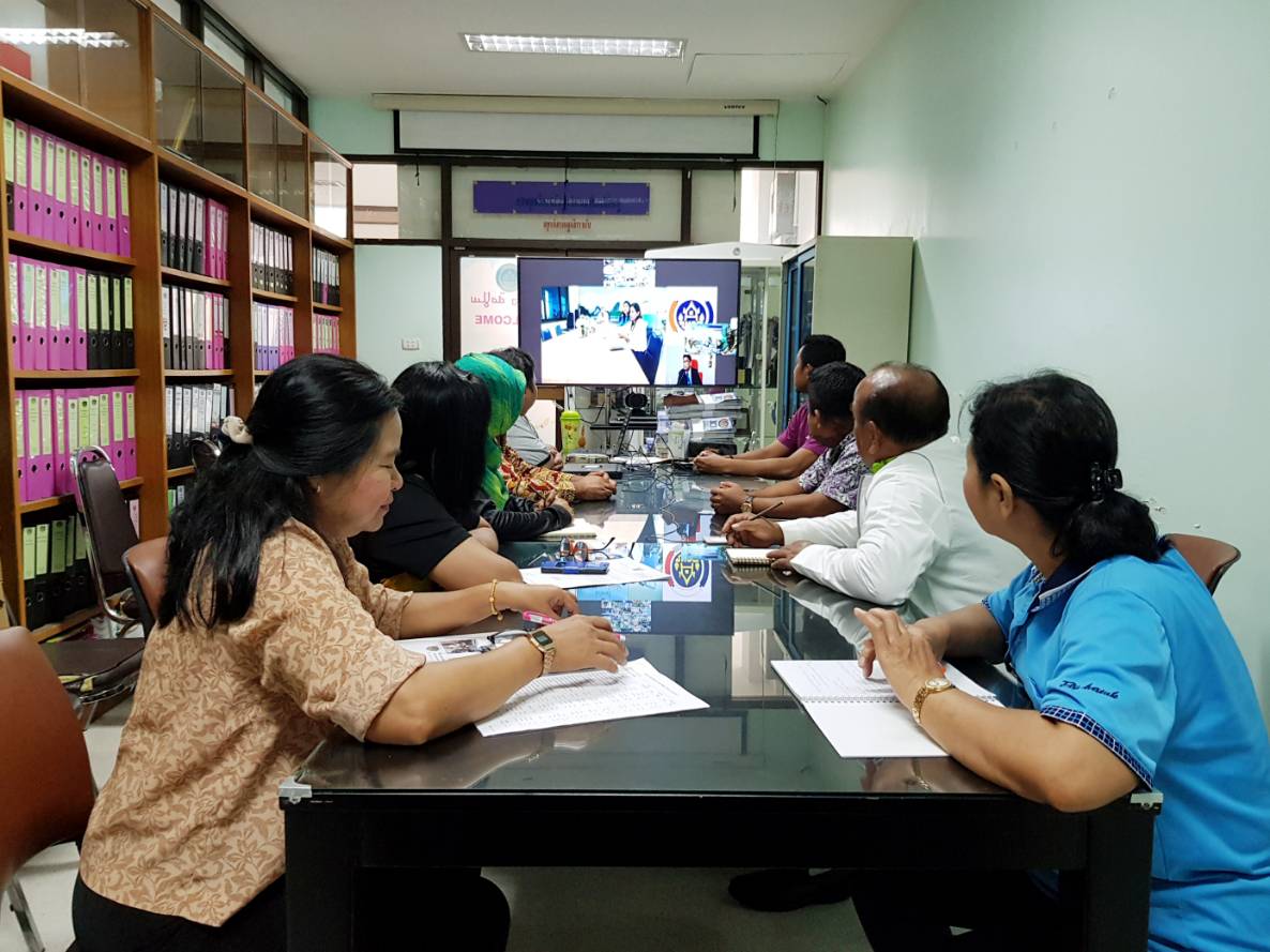 พช.ปัตตานี ร่วมรับฟังการประชุมผ่านระบบ Video Conference รายงานผลการใช้จ่ายงบประมาณ ประจำปีงบประมาณ พ.ศ.2562 ของกรมการพัฒนาชุมชน