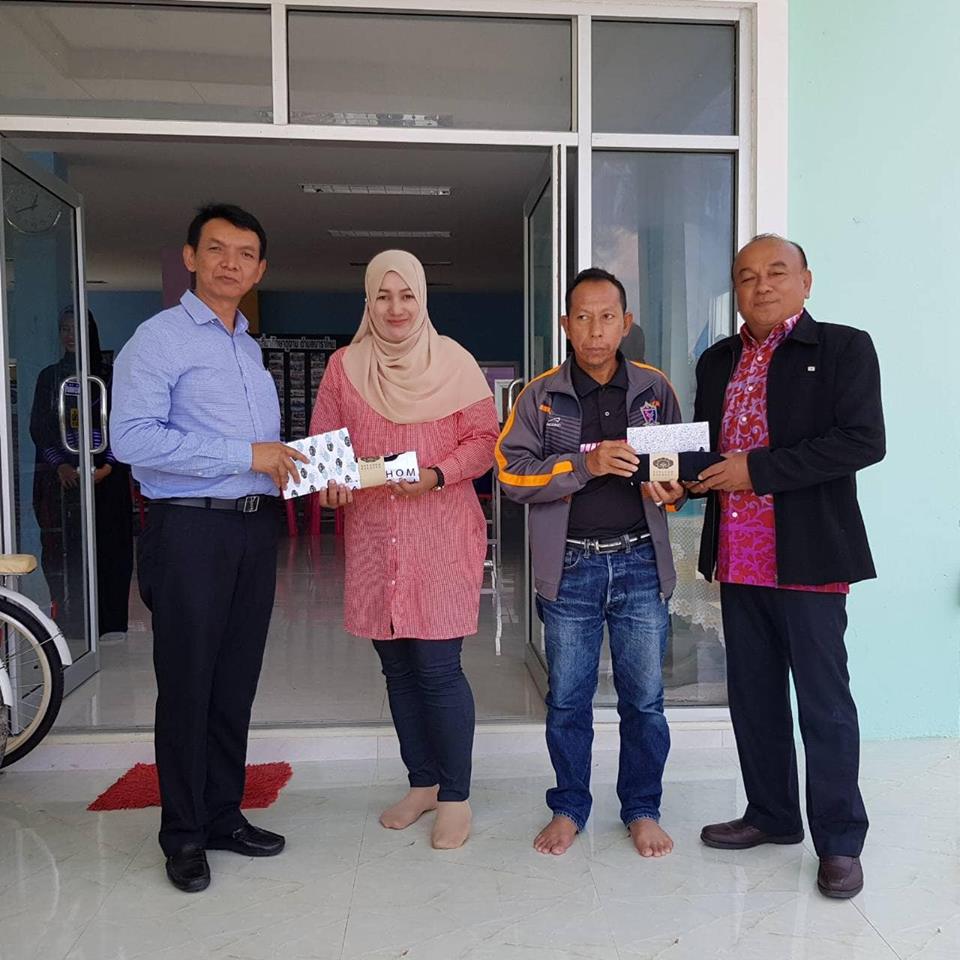 พช.ปัตตานี ร่วมต้อนรับ ผอ.กลุ่มงานส่งเสริมฯ กรมการพัฒนาชุมชน ลงพื้นที่ติดตามโครงการชุมชนท่องเที่ยว OTOP นวัตวิถี