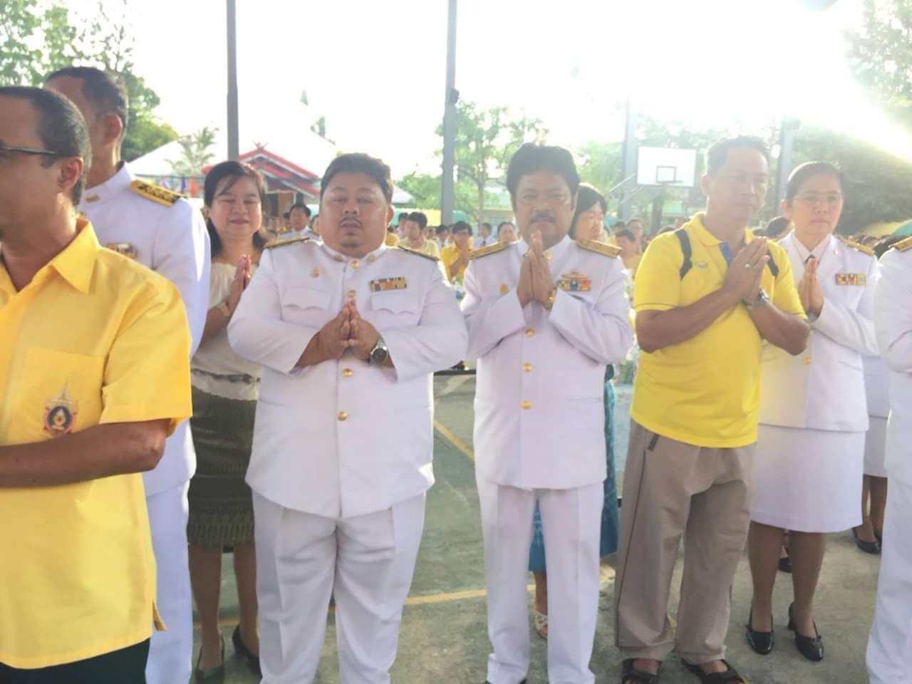 พัฒนาการจังหวัดปัตตานี ร่วมพิธีทำบุญตักบาตรพระสงฆ์ เพื่อถวายเป็นพระราชกุศลเนื่องในวันคล้ายวันสวรรคตพระบาทสมเด็จพระปรมินทรมหาภูมิพลอดุลยเดช บรมนาถบพิตร รัชกาลที่ 9