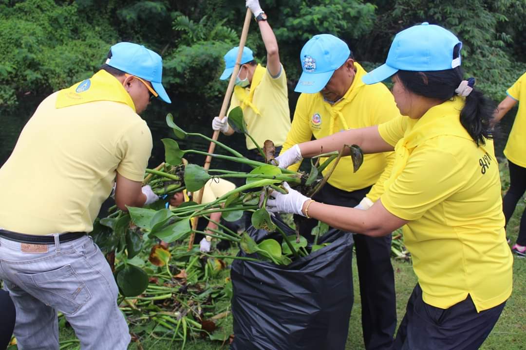พช.ปัตตานี ร่วมโครงการจิตอาสา หน่วยพระราชทานและประชาชนจิตอาสา “เราทำความ ดี ด้วยหัวใจ” ร่วมกันทำกิจกรรมบำเพ็ญประโยชน์กำจัดวัชพืช
