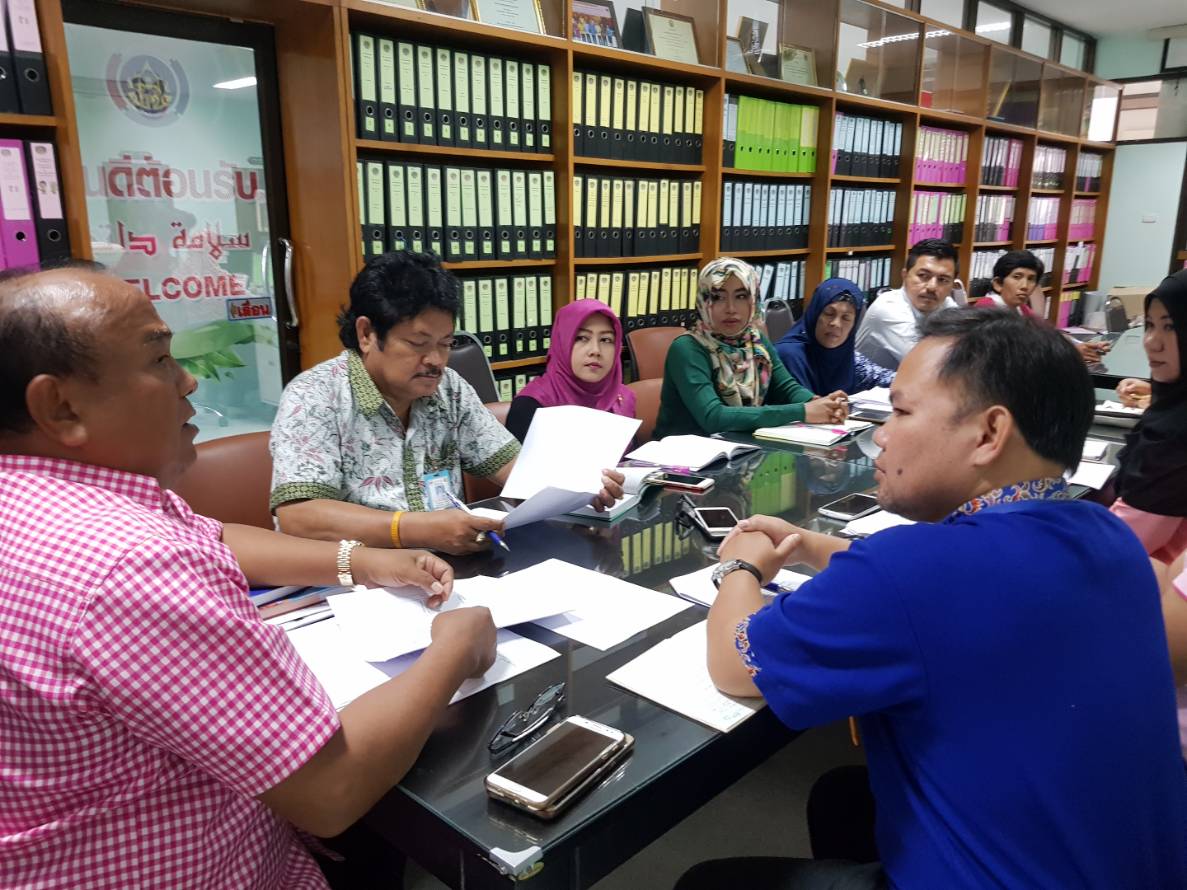 พัฒนาการจังหวัดปัตตานี ประชุมเพื่อสรุปงานและวางแผนการดำเนินงานตามยุทธศาสตร์กรมฯ /จังหวัด ประจำปีงบประมาณ พ.ศ. 2562