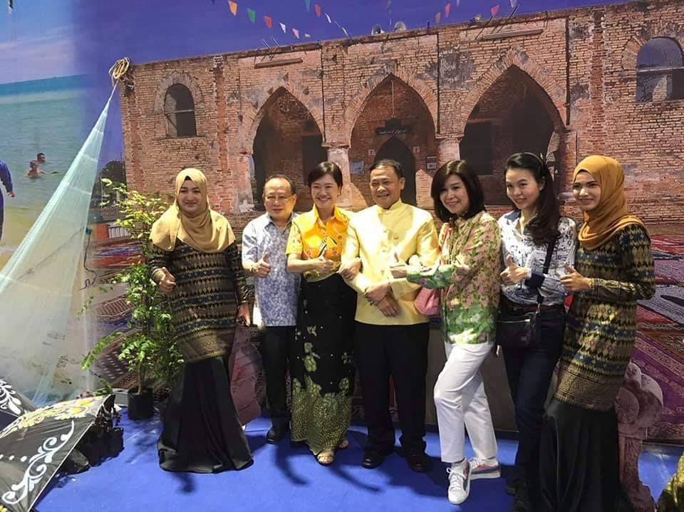 ผู้ว่าฯ ปัตตานี ดันชุมชนท่องเที่ยว OTOP นวัตวิถี แสดงผลงานใหญ่ ไปแล้วจะรู้ อยู่แล้วจะรัก..