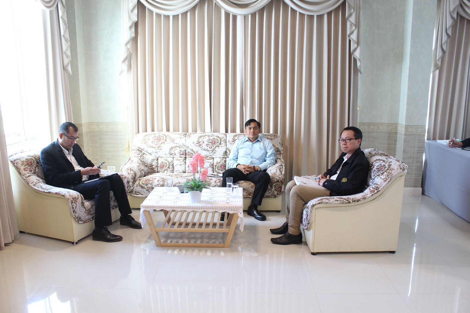 พัฒนาการจังหวัดปัตตานี ร่วมประชุมเชิงปฏิบัติการเพื่อทบทวนแผนพัฒนาจังหวัดปัตตานี และแผนปฏิบัติราชการประจำปีของจังหวัดปัตตานี