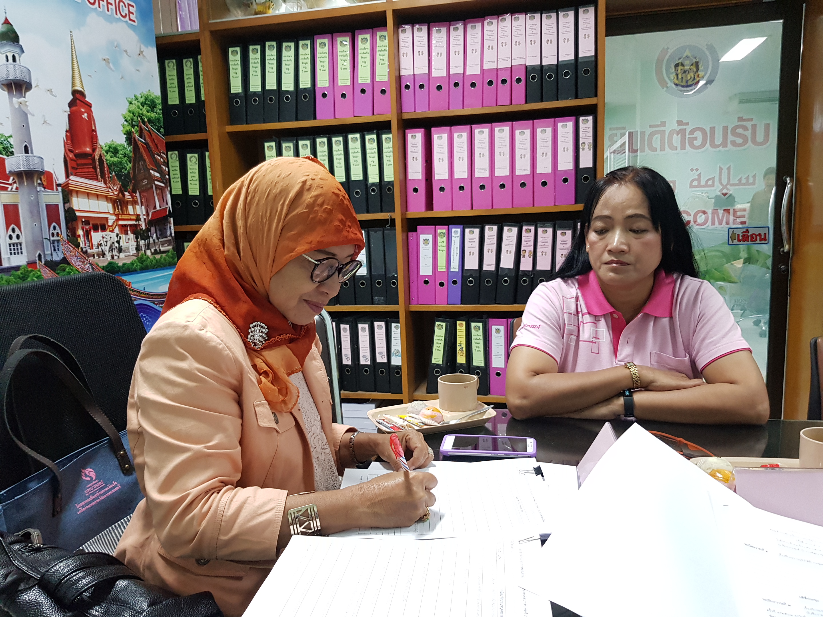 คณะทำงานกองทุนฯ สตรีจังหวัดปัตตานี ประชุมพิจารณาอนุมัติโครงการฯ